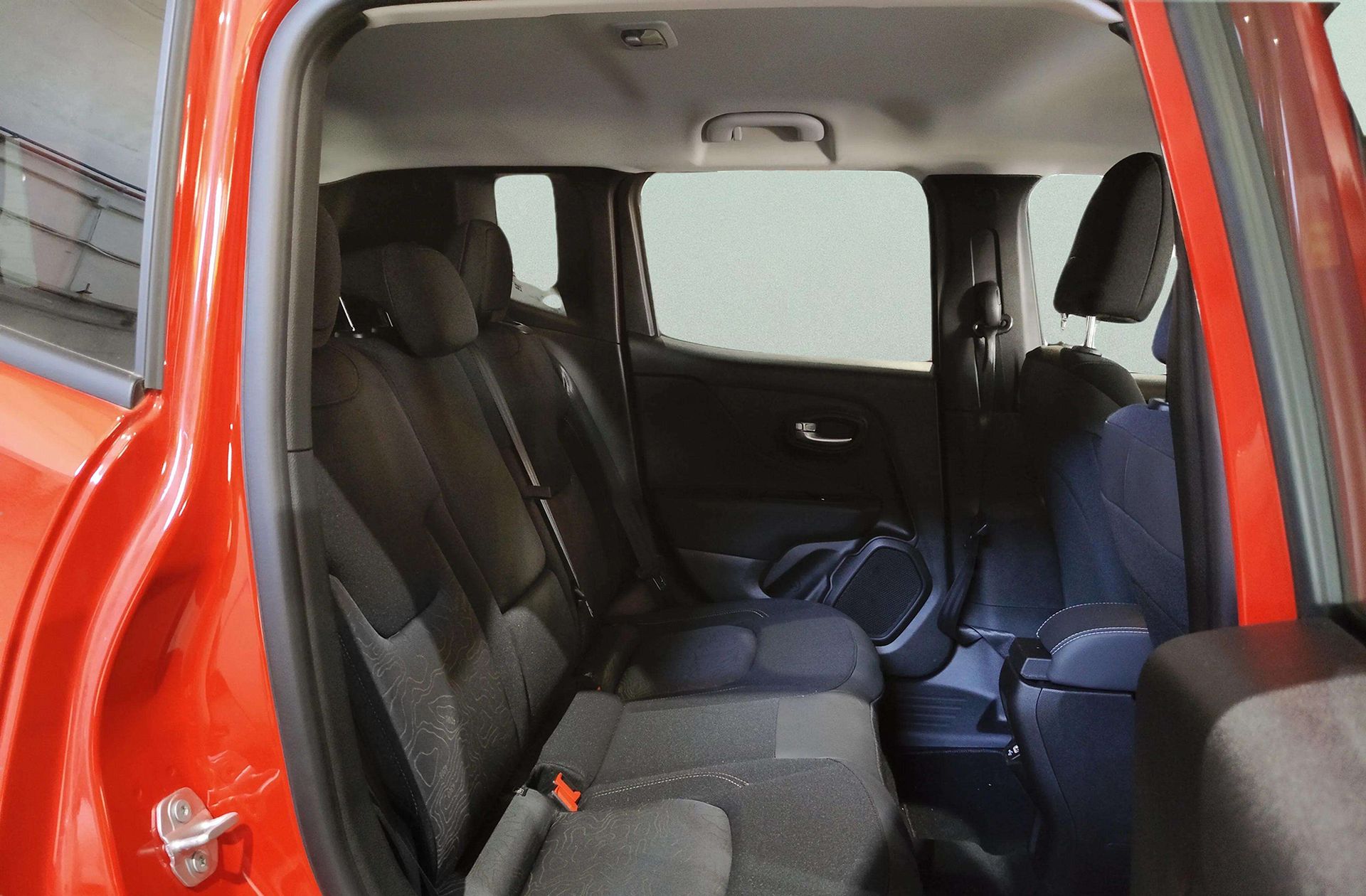 Jeep Renegade 1.3 PHEV Upland 4xe - foto 19