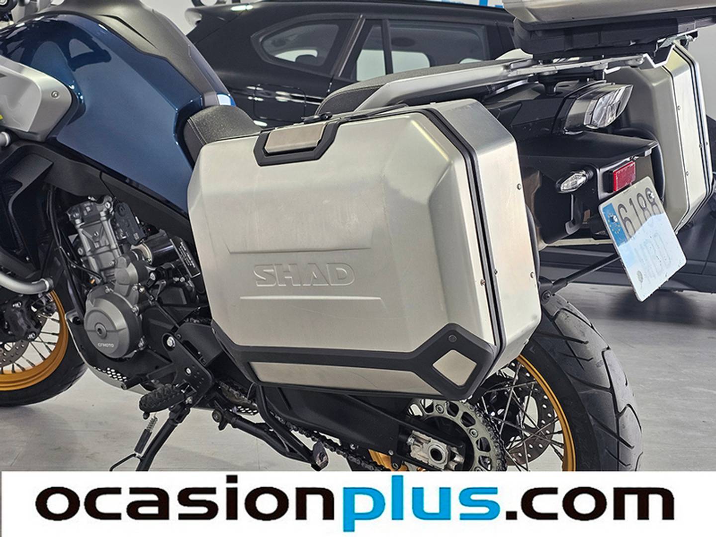 Foto CFMOTO 800MT CFMOTO 800MT TOURING (91 CV)