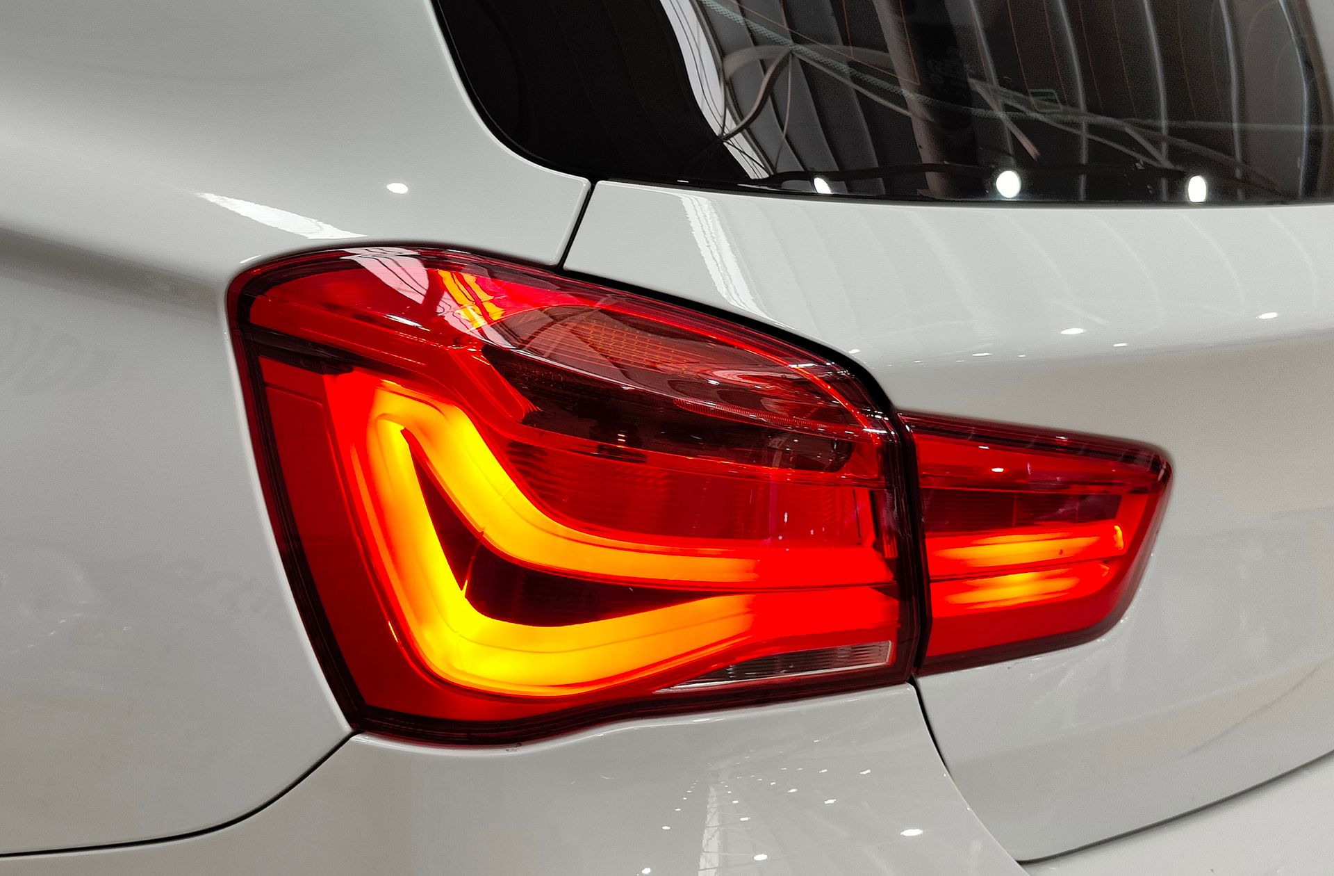 BMW Serie 1 116d - foto 15