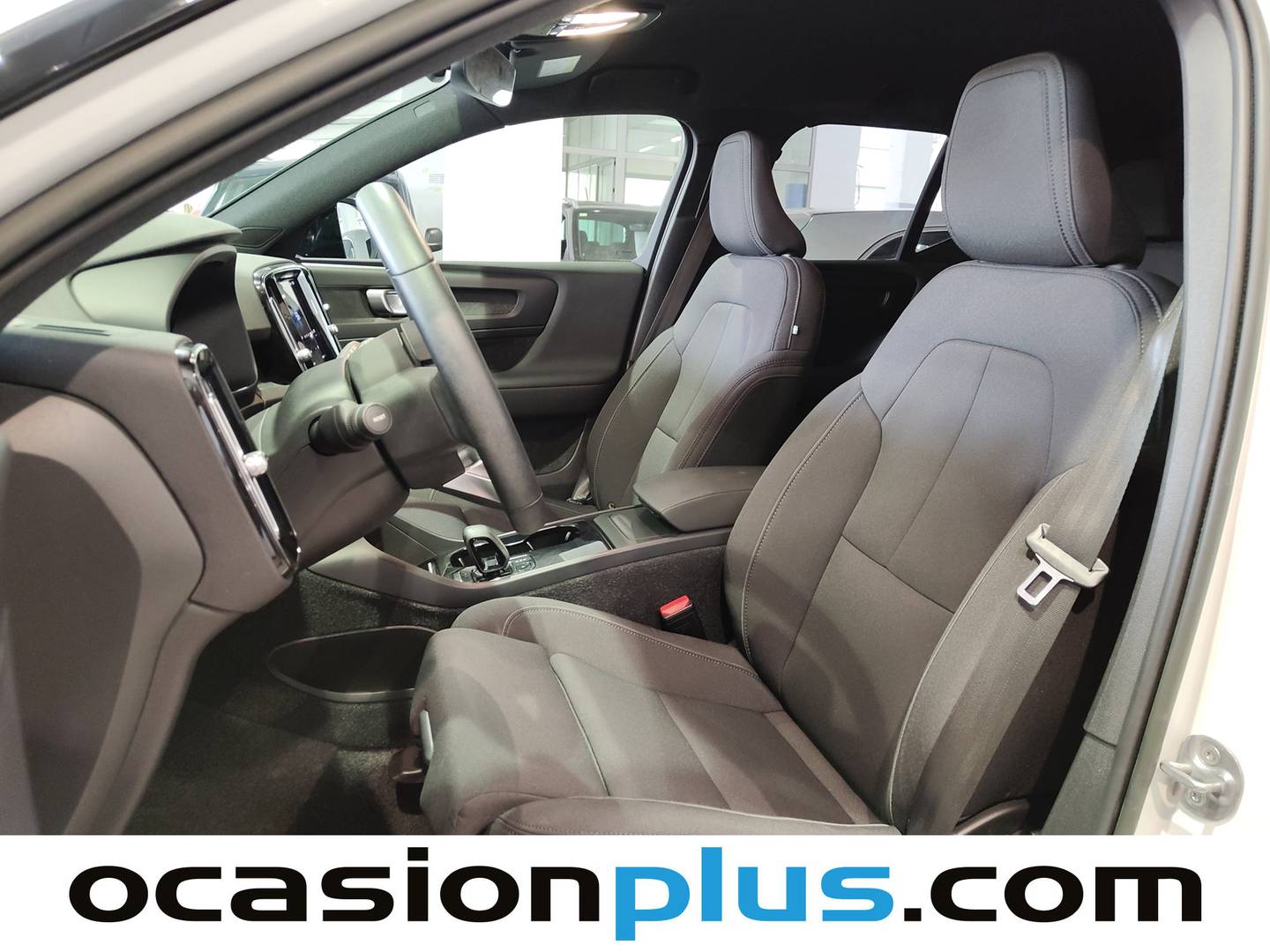 Foto asientos delanteros Volvo XC40 Volvo XC40 Recharge Plus Auto (231 CV)