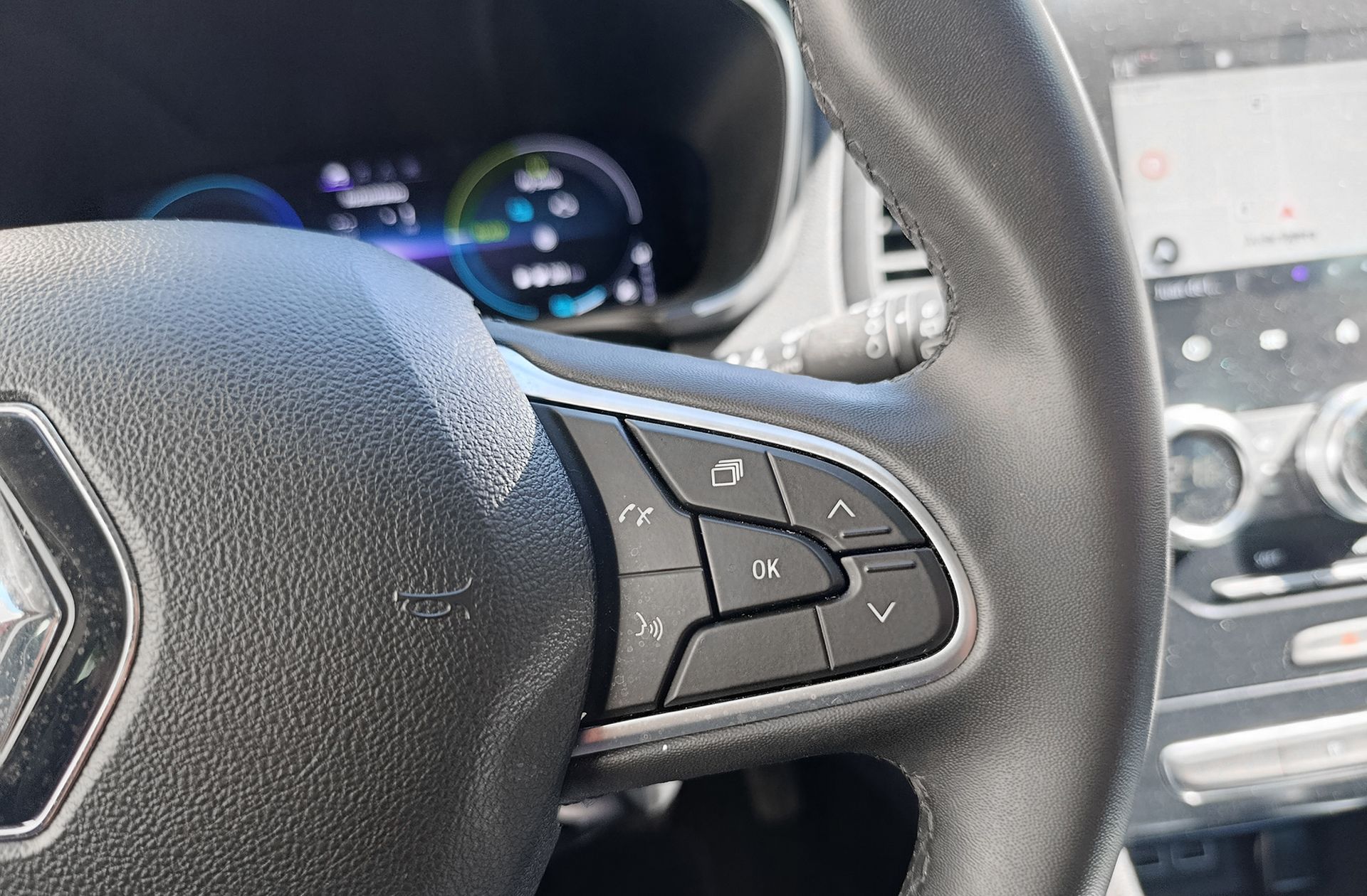 Renault Mégane Zen E-Tech Híbrido - foto 26