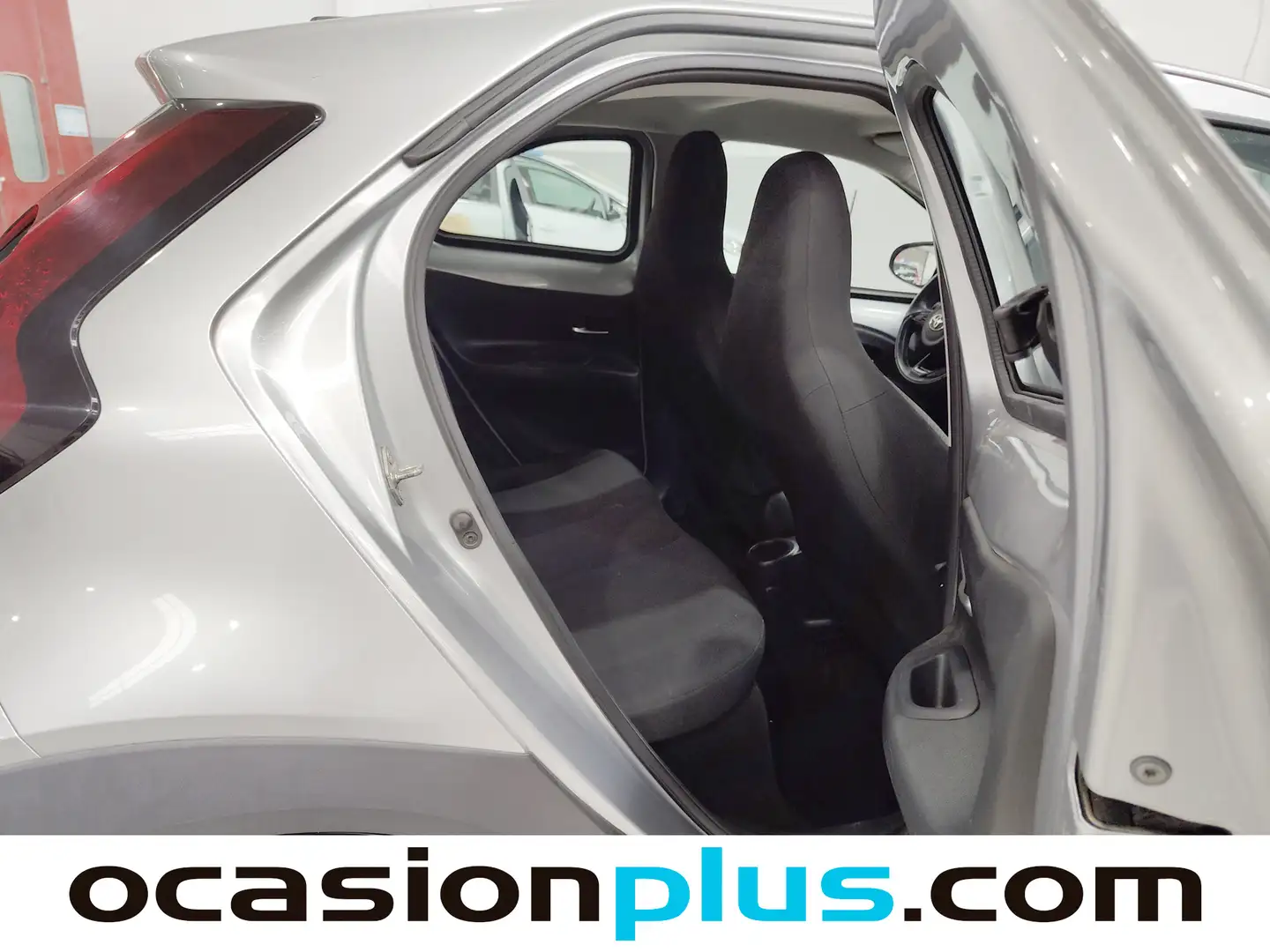 Foto Toyota Aygo X Cross Toyota Aygo X Cross 1.0 VVT-I Play  (72 CV)