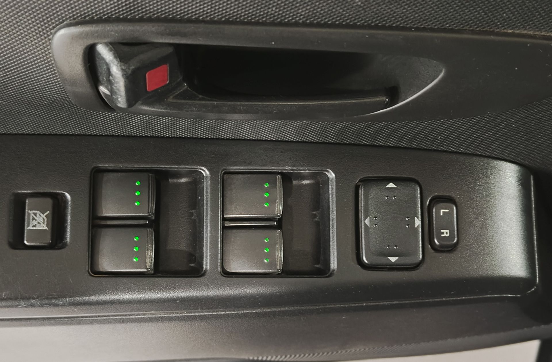 Mazda Mazda5 2.0 Active Crtd 7 plazas - foto 24