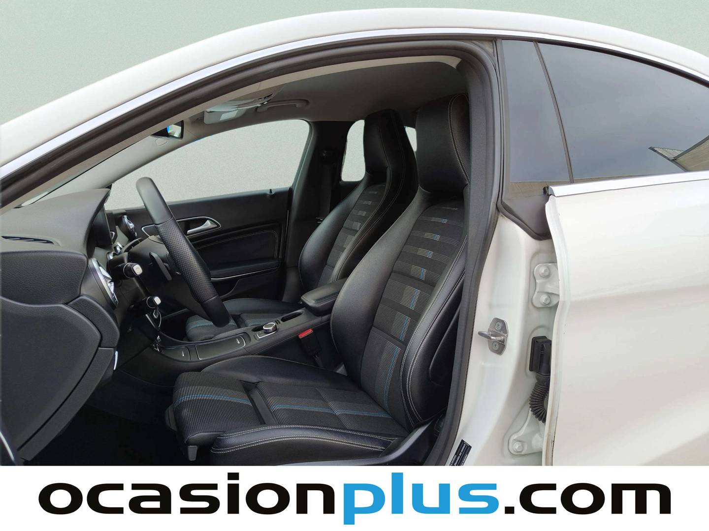 Mercedes CLA Mercedes-Benz CLA 180 (122 CV) 122cv