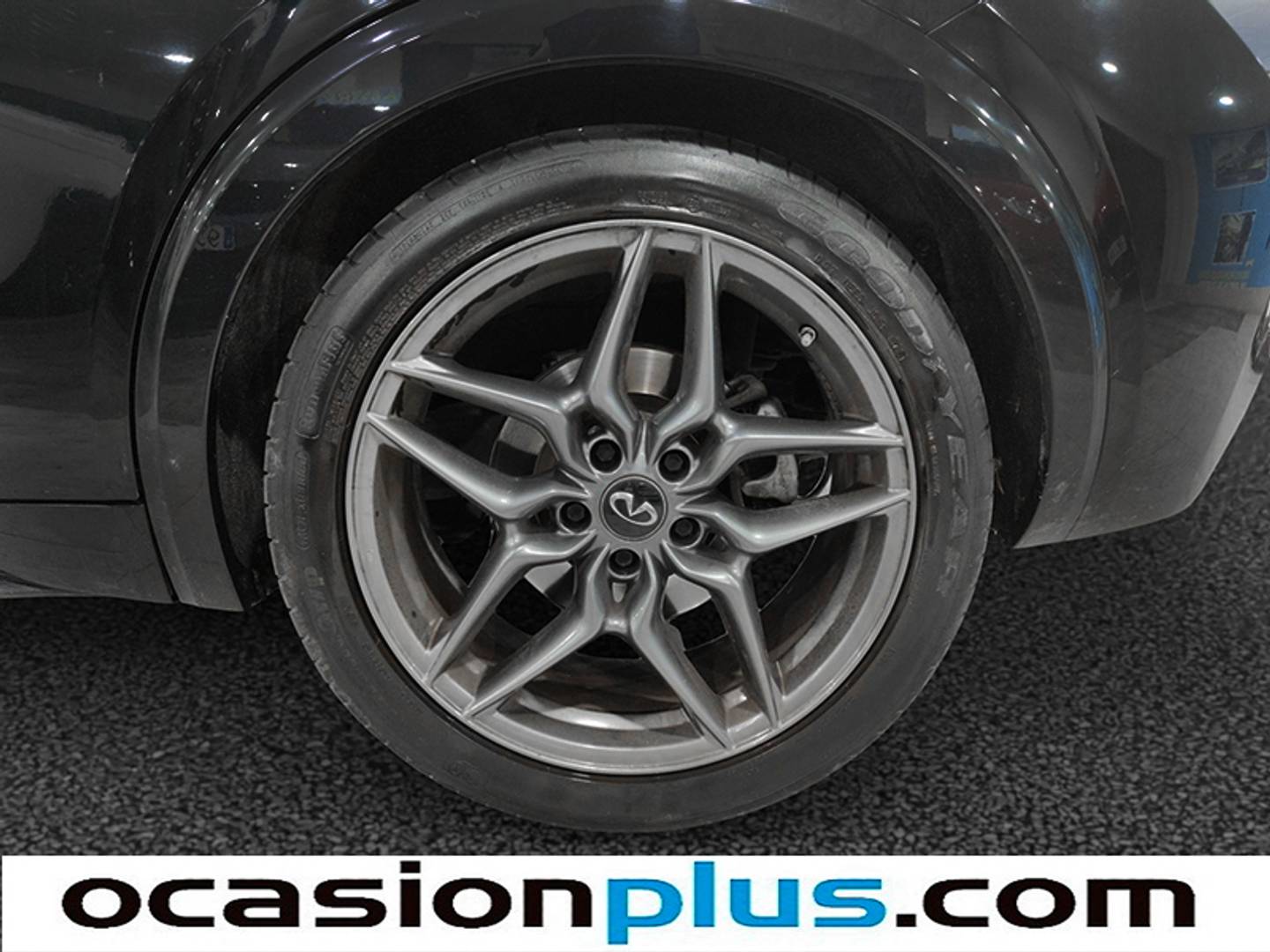 Foto Infiniti Q30 Infiniti Q30 2.2D Sport 7DCT  (170 CV)