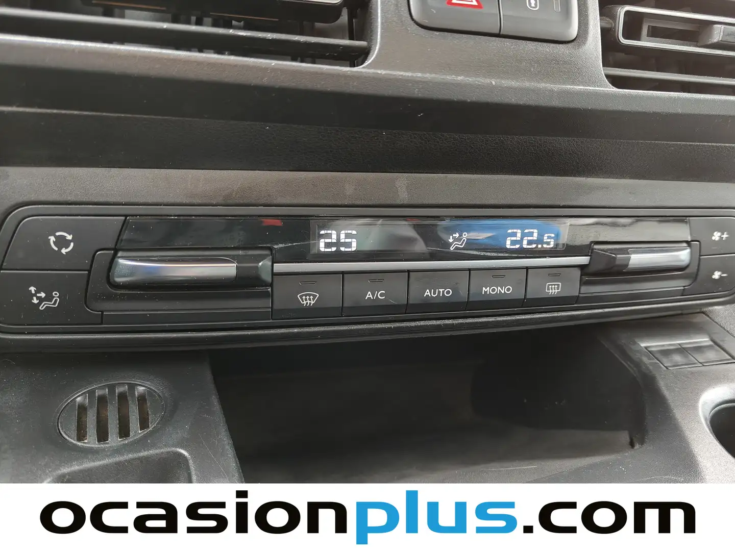 Foto Citroën Berlingo Citroen Berlingo BlueHDi 100 S&S Talla M 100 Años (102 CV)