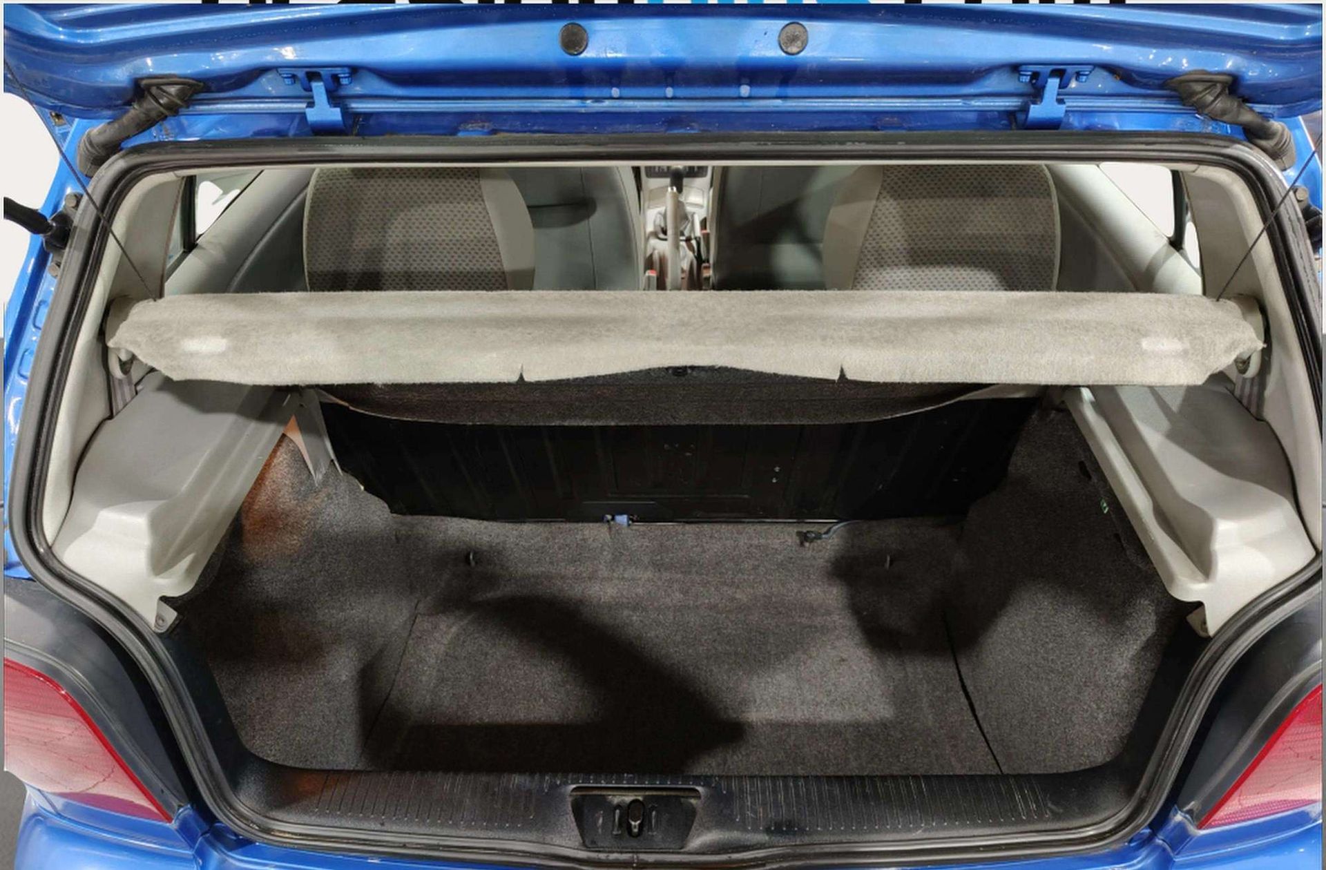 Volkswagen Polo 1.9 SDI Trendline - foto 11