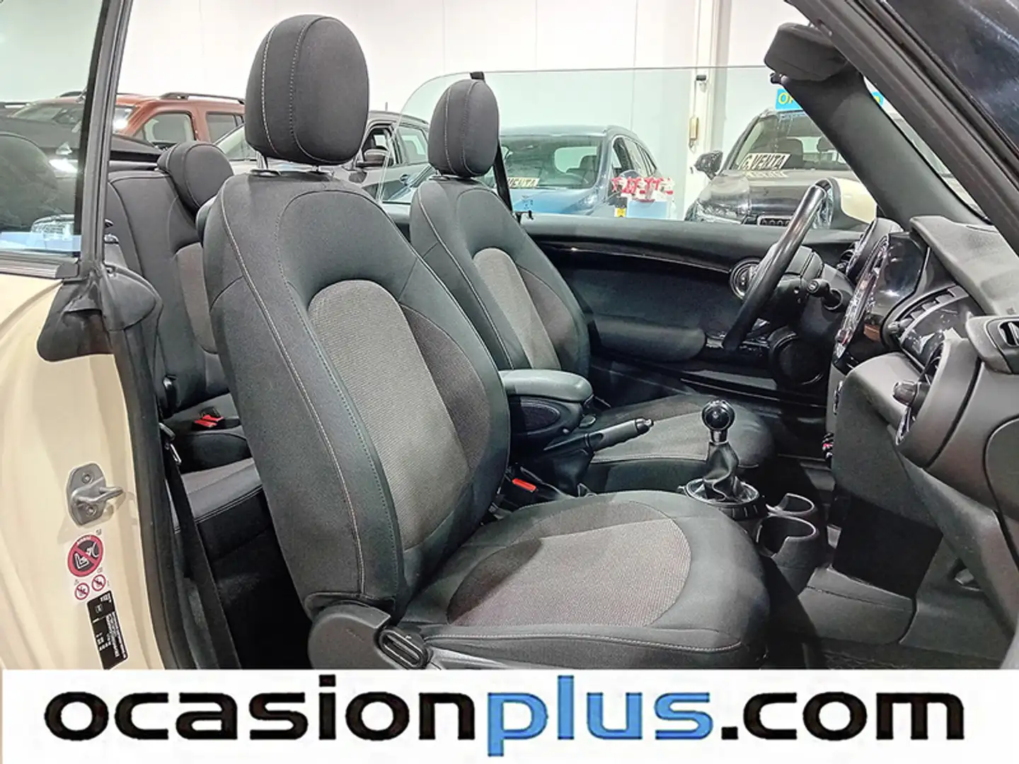 Foto Mini MINI MINI MINI Cabrio Cooper D (116 CV)