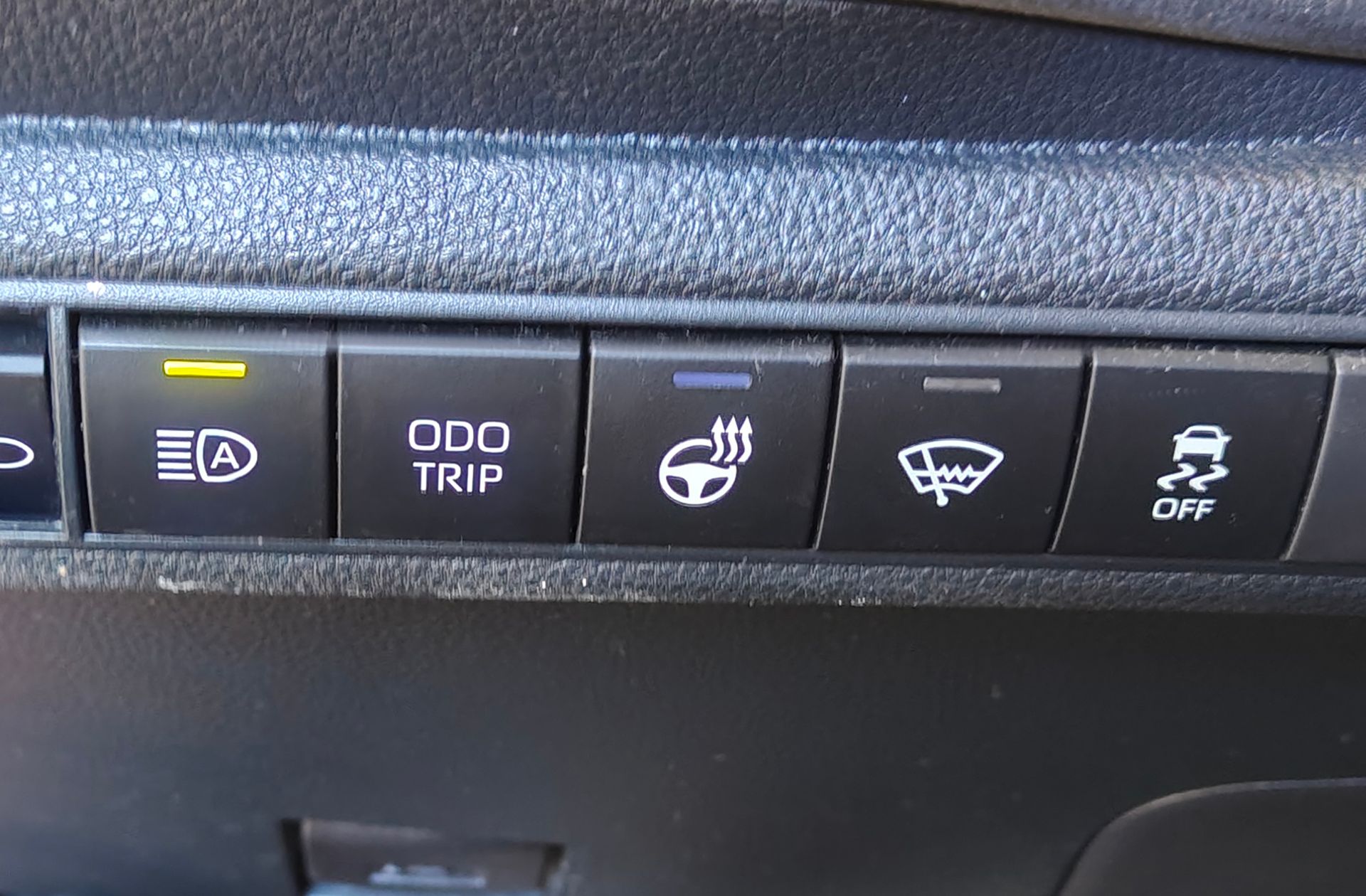 Toyota Corolla 140H Style - foto 8