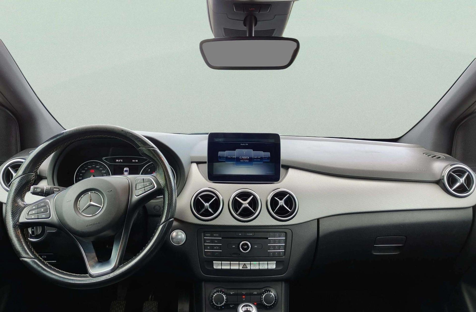 Mercedes-Benz Clase B 200 d - foto 7