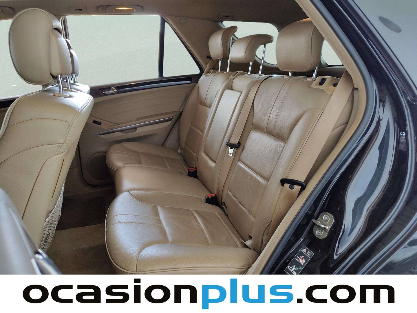 Foto asientos traseros Mercedes Clase M Mercedes Clase M ML 320 CDI Edition 10 (224 CV)