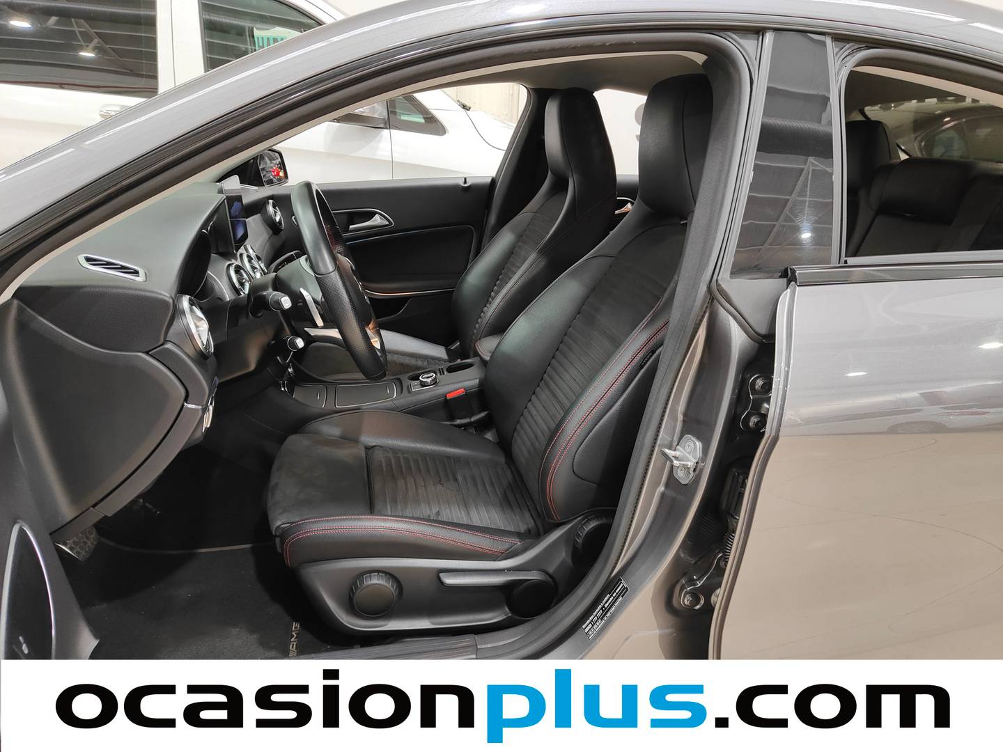 Foto Mercedes CLA Mercedes-Benz CLA CLA 180 (122CV) AMG Pack