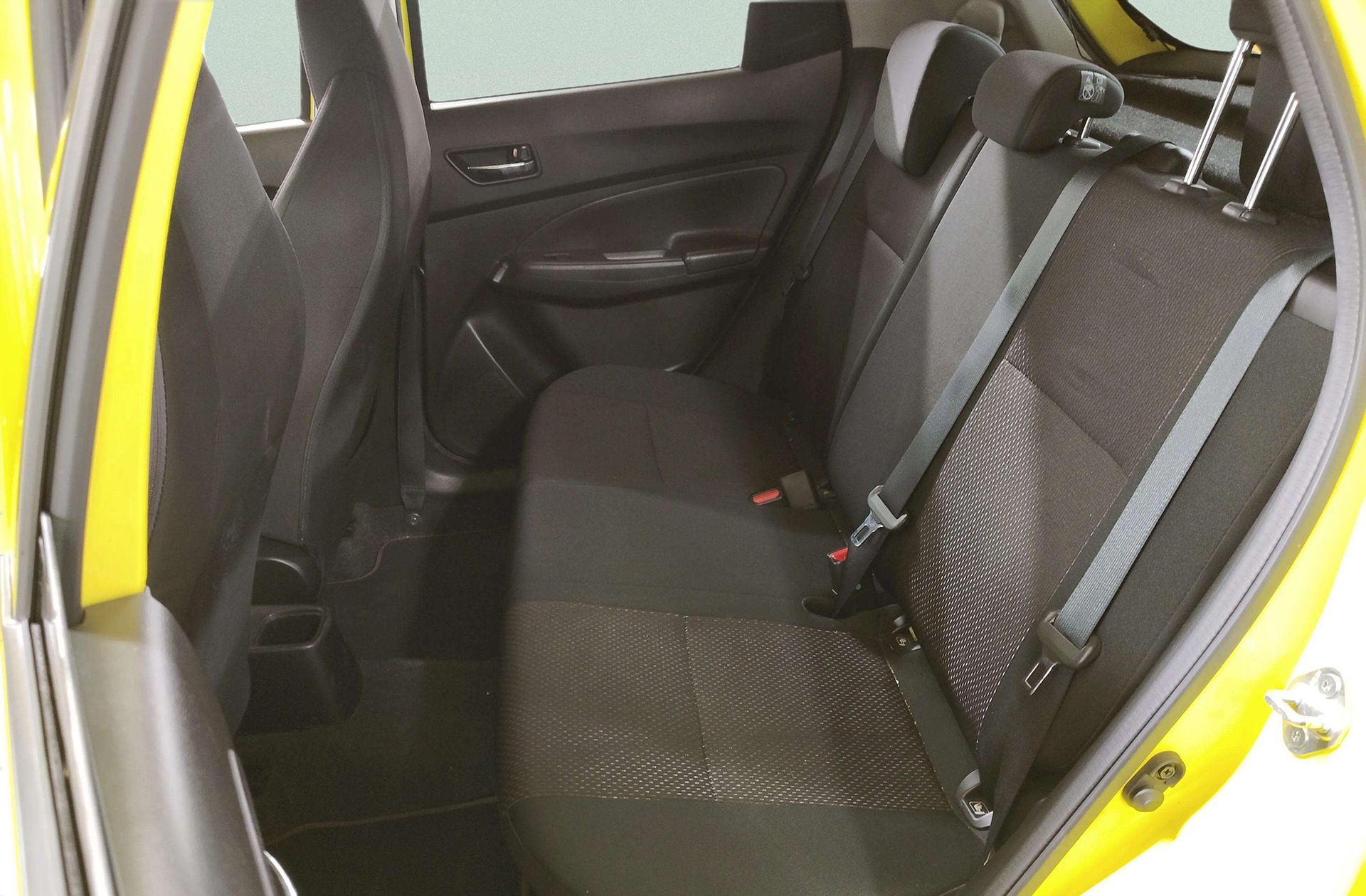 Suzuki Swift 1.4T Sport - foto 16