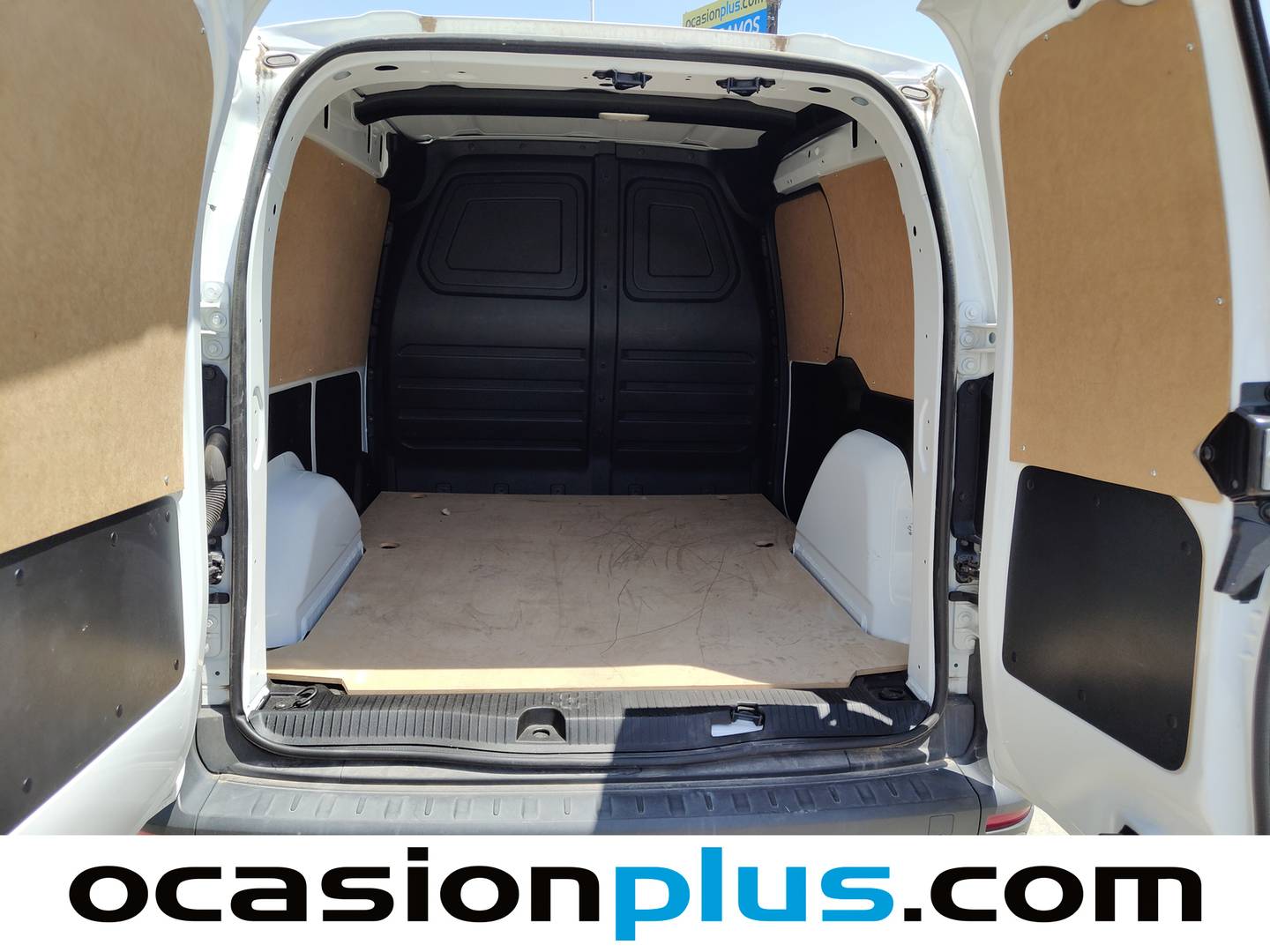 Foto asientos traseros Nissan Townstar Nissan Townstar Furgon 1.3G L1 Profesional (130 CV)