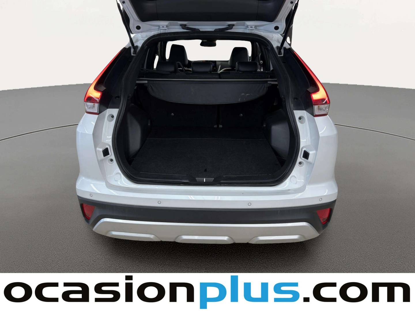 Fotos maletero Mitsubishi Eclipse Cross Mitsubishi Eclipse Cross 2.4 PHEV Kaiteki 4WD Auto (188 CV)