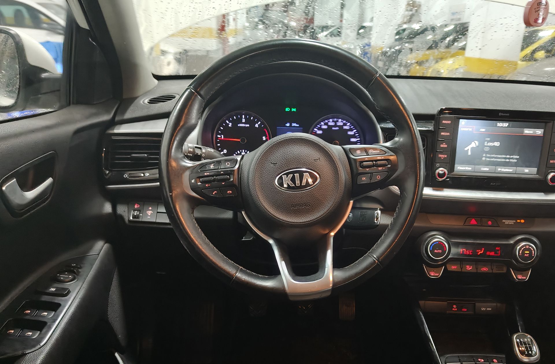 Kia Stonic 1.6 CRDi VGT Drive - foto 20