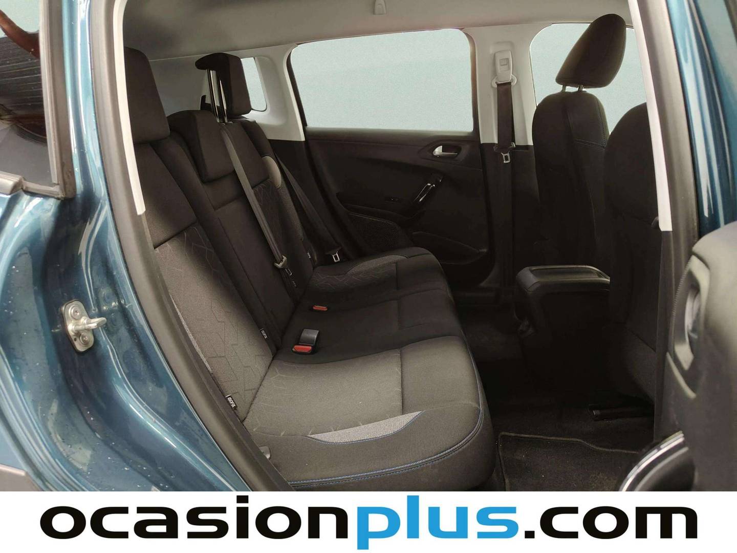 Peugeot 2008 Peugeot 2008 PureTech Signature (82 CV) gasolina