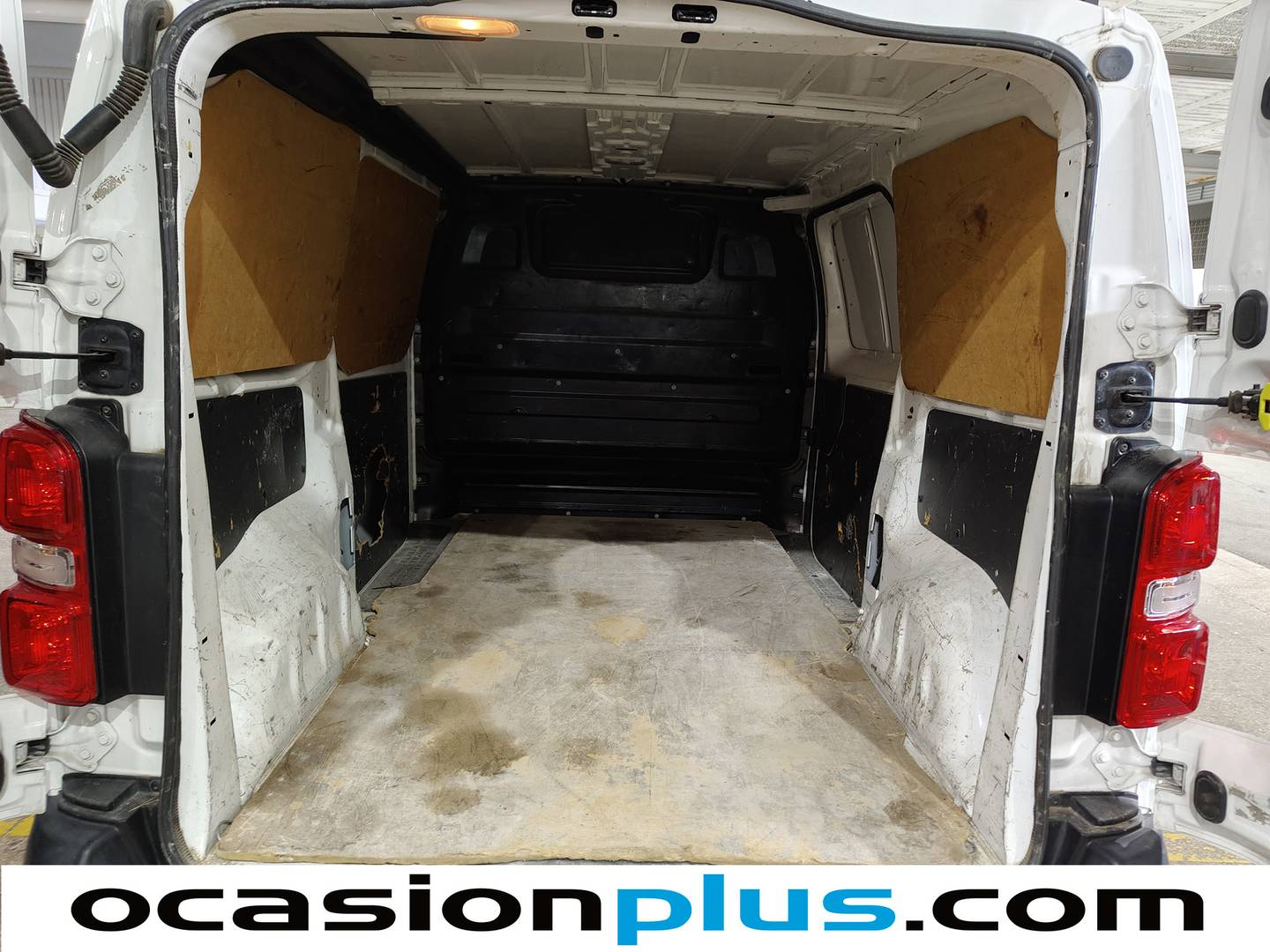 Foto Peugeot Expert Peugeot Expert BlueHDi 100 Pro Standard (102 CV)