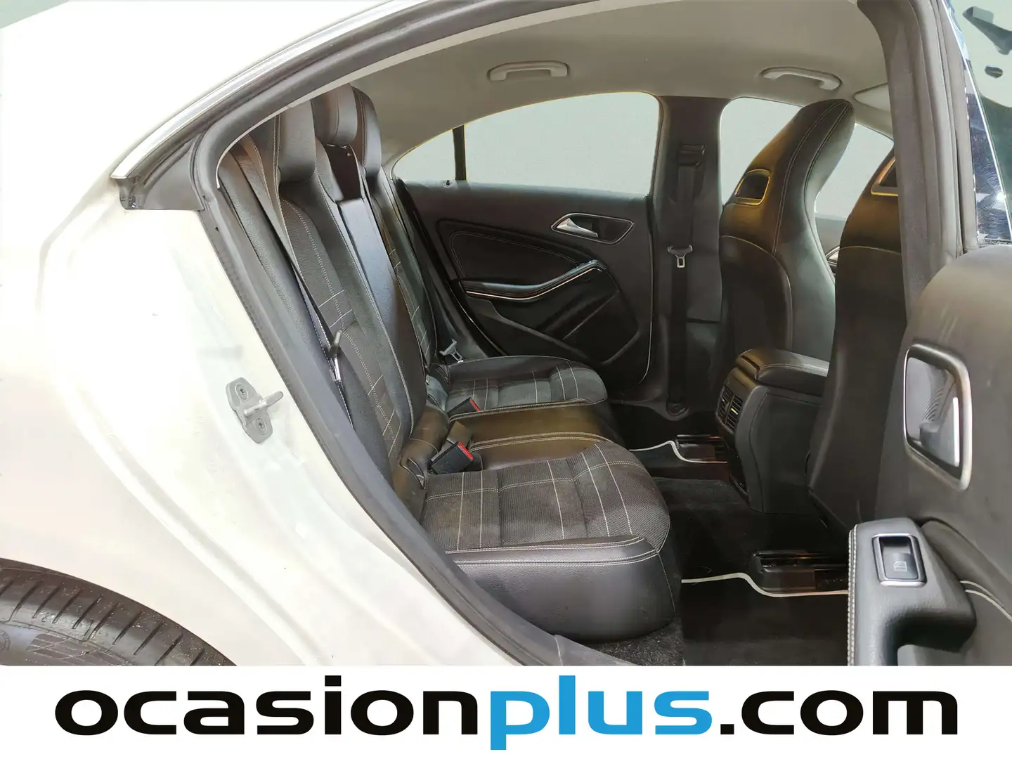 Foto Mercedes CLA Mercedes-Benz CLA 200 CDI (136 CV)