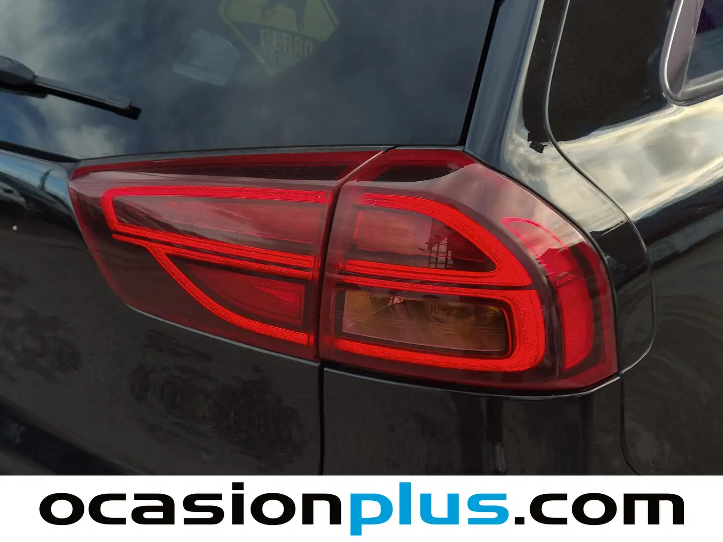 Foto KIA Niro Kia Niro 1.6 GDi PHEV Híbrido Emotion (141 CV)