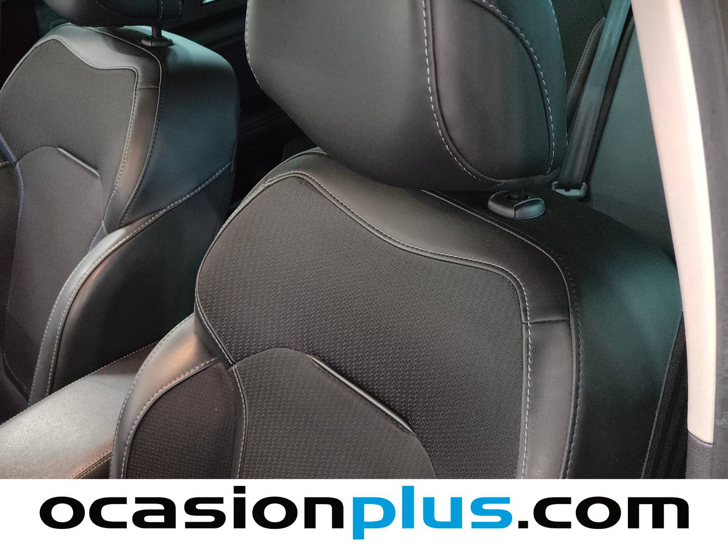 Extras y acabados del Renault Mégane RENAULT Mégane S.T. Zen TCe (140CV) EDC