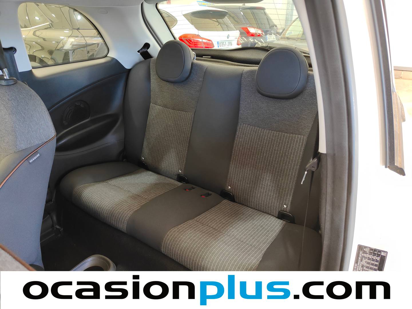 Foto asientos traseros Fiat 500 Fiat 500 Electrico Icon Hb 320km (118 CV)