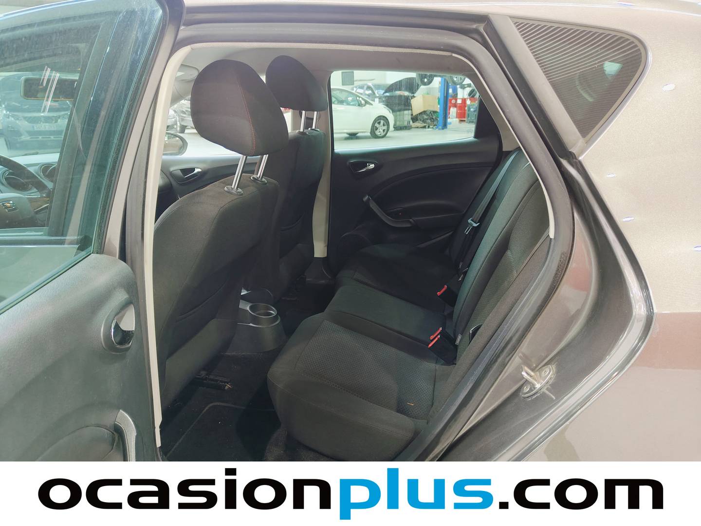 Foto asientos traseros Seat Ibiza Seat Ibiza 1.6TDI CR FR (105 CV)