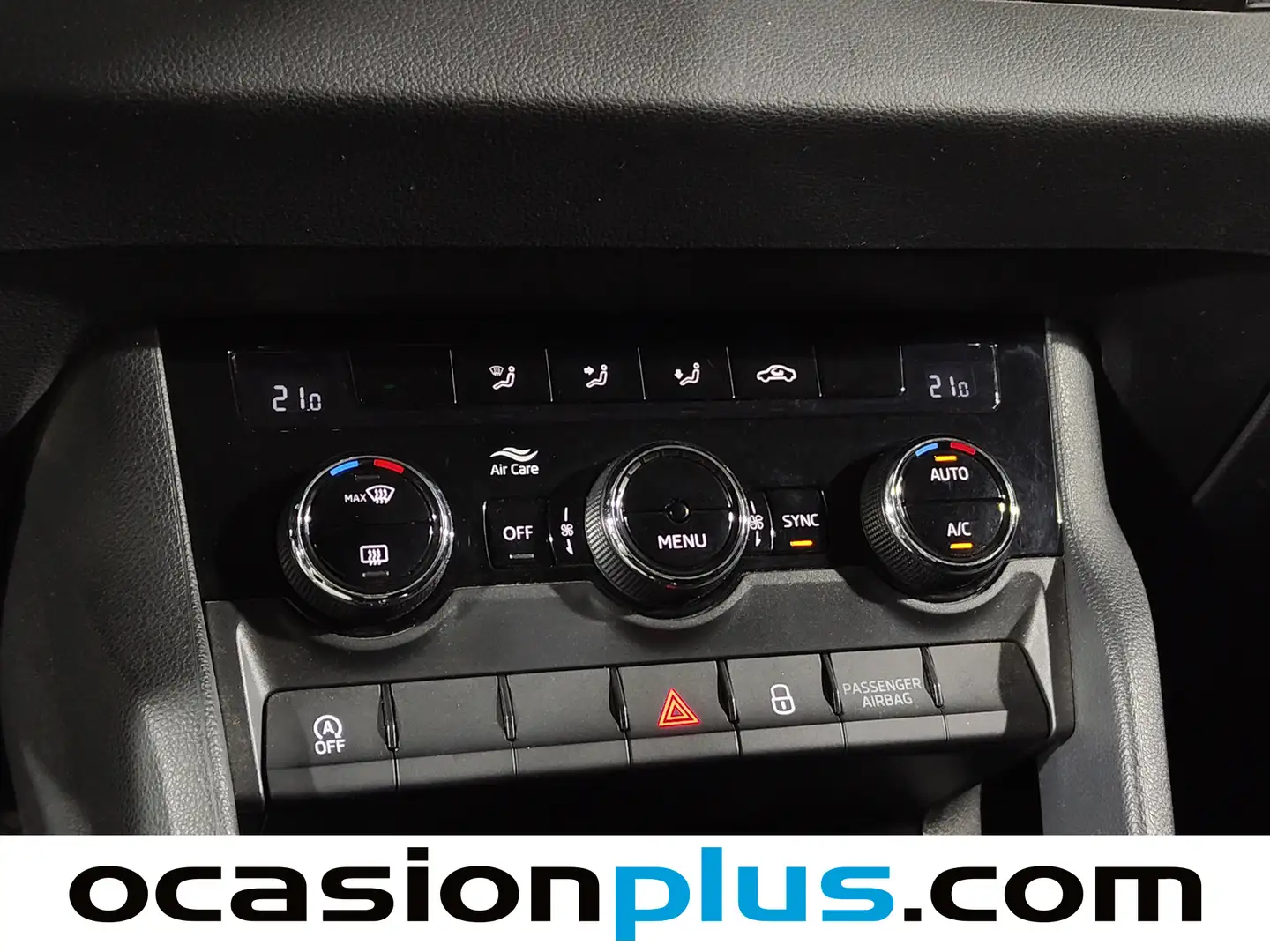 Foto Skoda Karoq Skoda Karoq 2.0 TDI Ambition 4X4 DSG (150 CV)