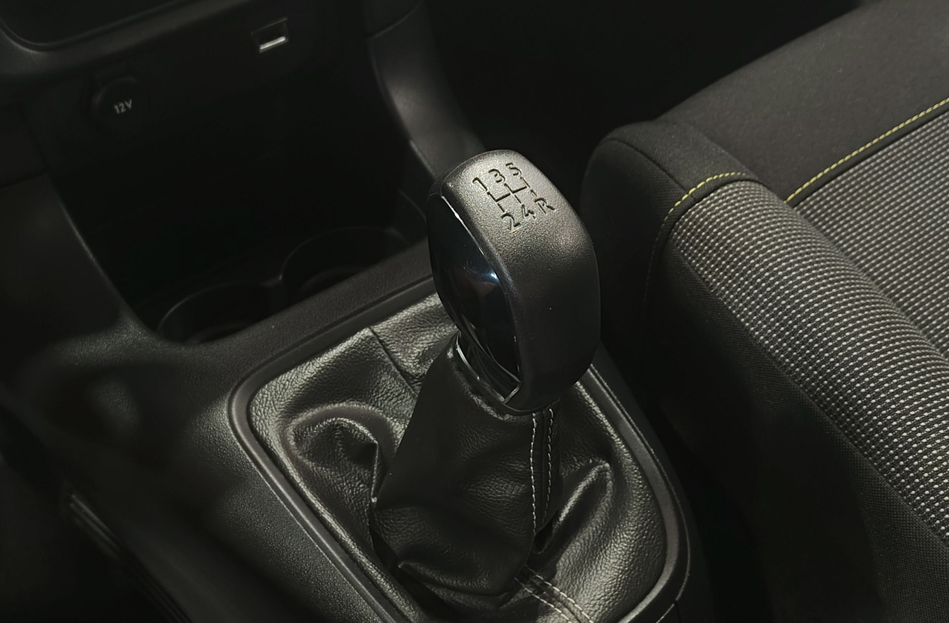 Citroën C3 PureTech 83 Plus - foto 5