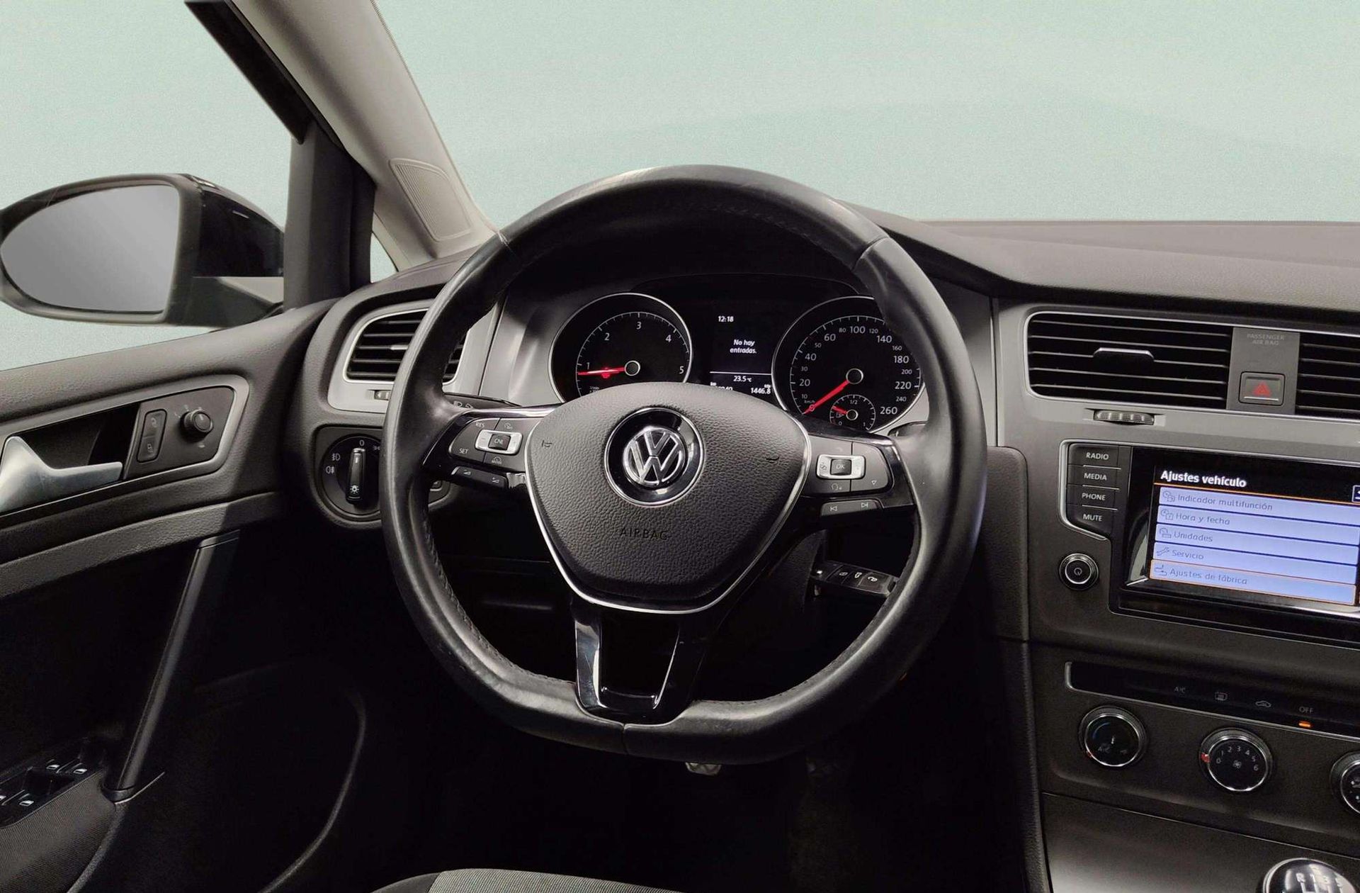 Volkswagen Golf Edition 1.6 TDI BMT - foto 18