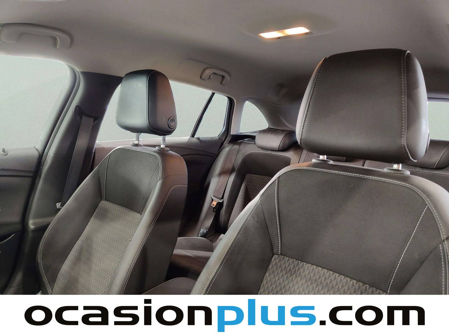 Extras y acabados del Opel Astra Opel Astra 1.6 CDTI S&S Excellence (136 CV)