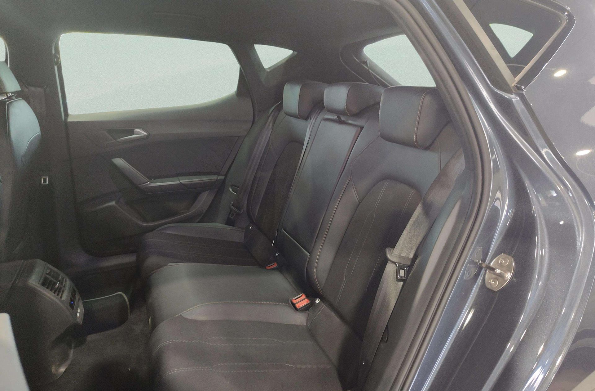 Cupra León 1.5 eTSI DSG - foto 14