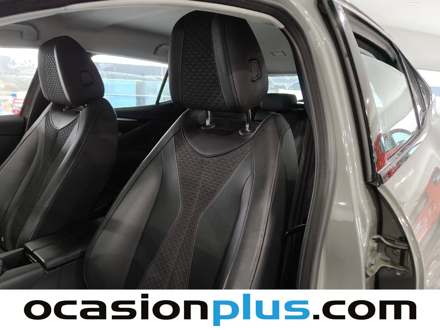 Foto DS DS 4 DS DS4 BlueHDi 130 Trocadero Auto (130 CV)