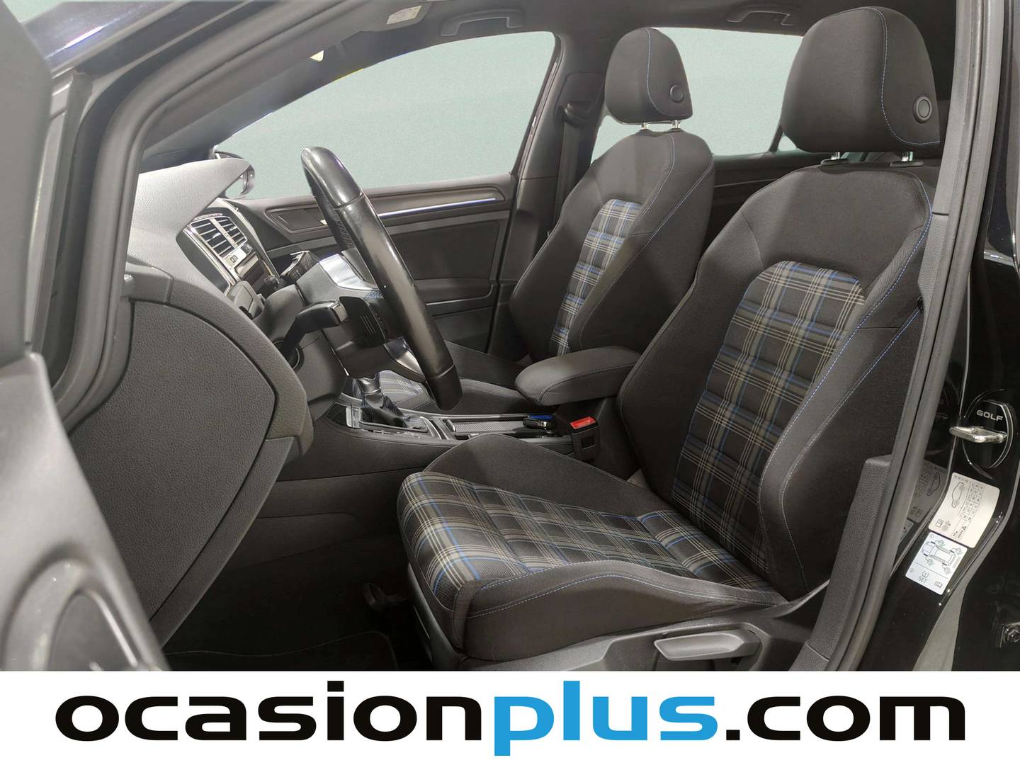 Foto asientos delanteros Volkswagen Golf Volkswagen Golf GTE 1.4 TSI e-Power (204 CV) DSG