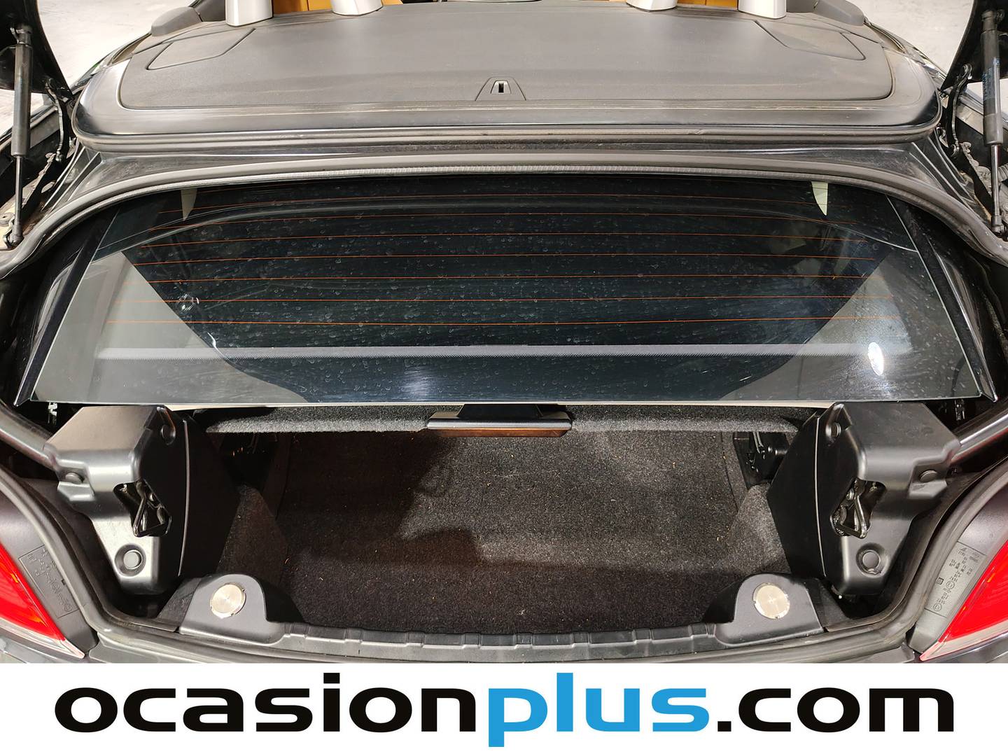 Foto asientos traseros BMW Z4 BMW Z4 sDrive18i Cabrio (156 CV)