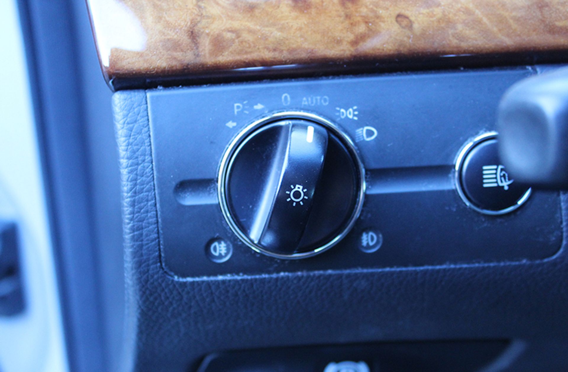 Mercedes-Benz Clase E 240 Elegance - foto 15