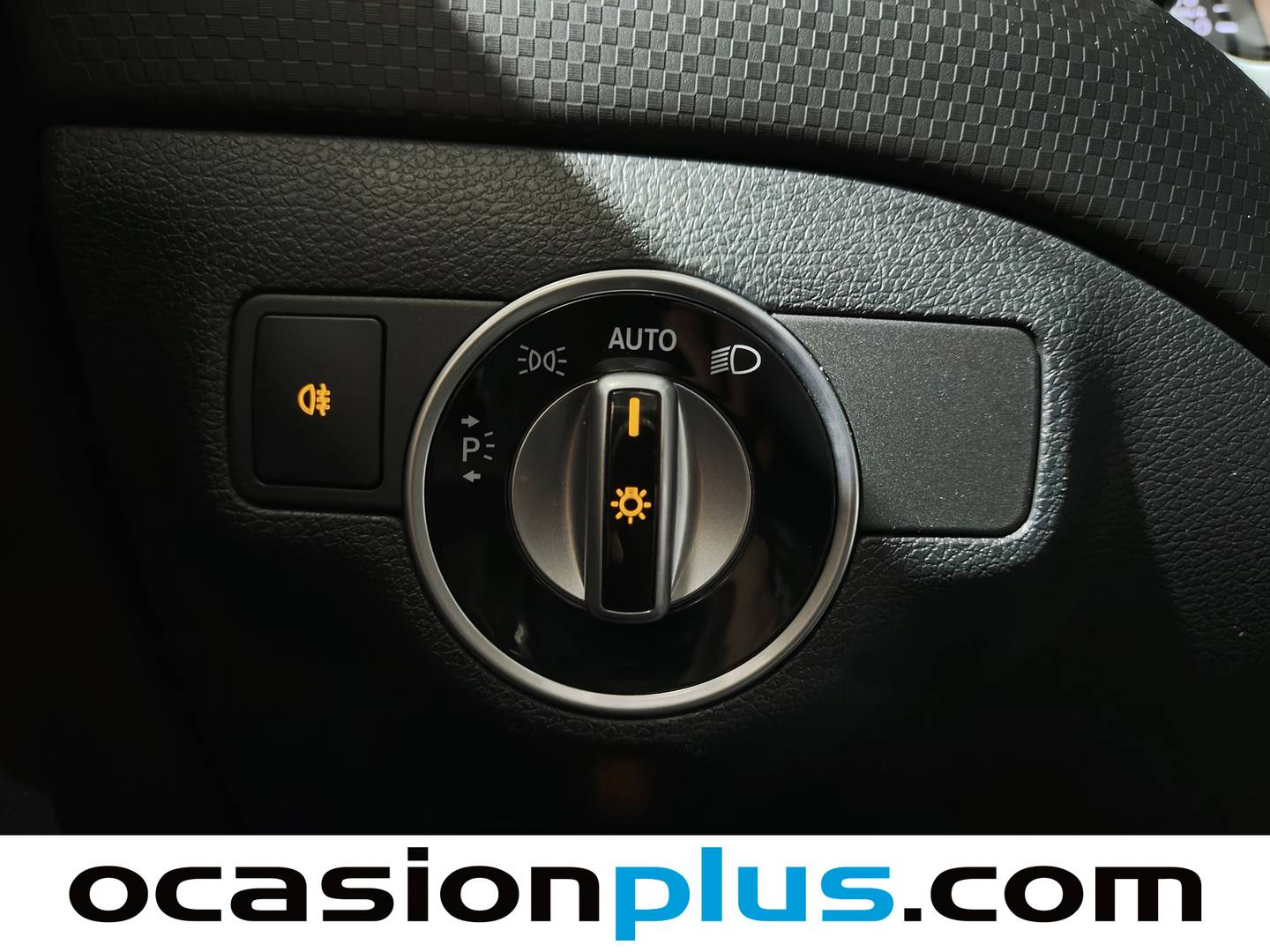 Foto Mercedes Clase A Mercedes-Benz Clase A 200 d Urban (136 CV)