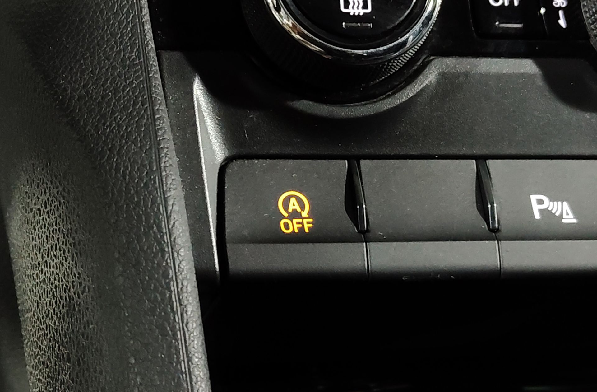 Škoda Karoq 2.0 TDI Selection - foto 31