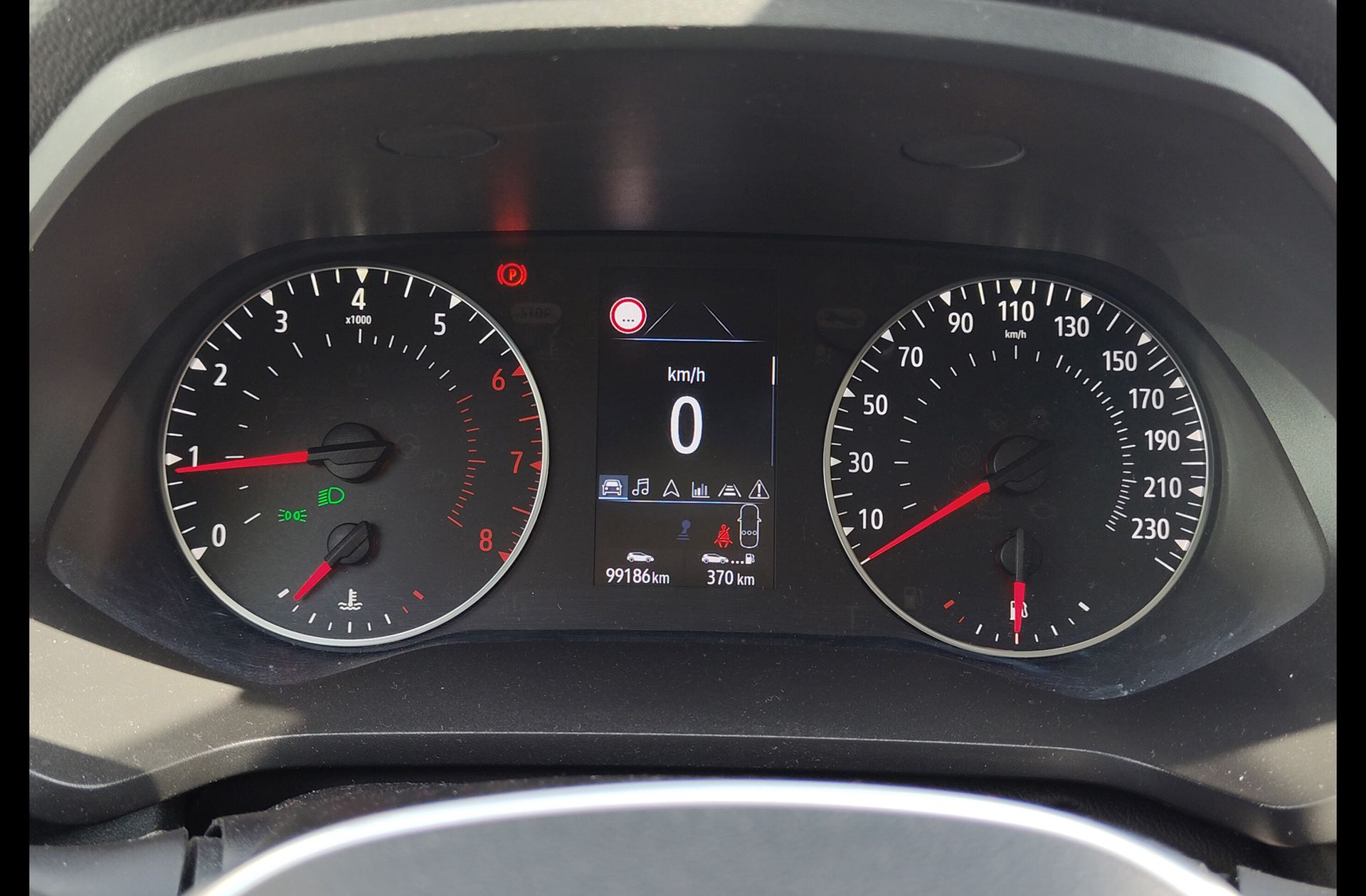 Renault Captur Zen TCe GPF - foto 18