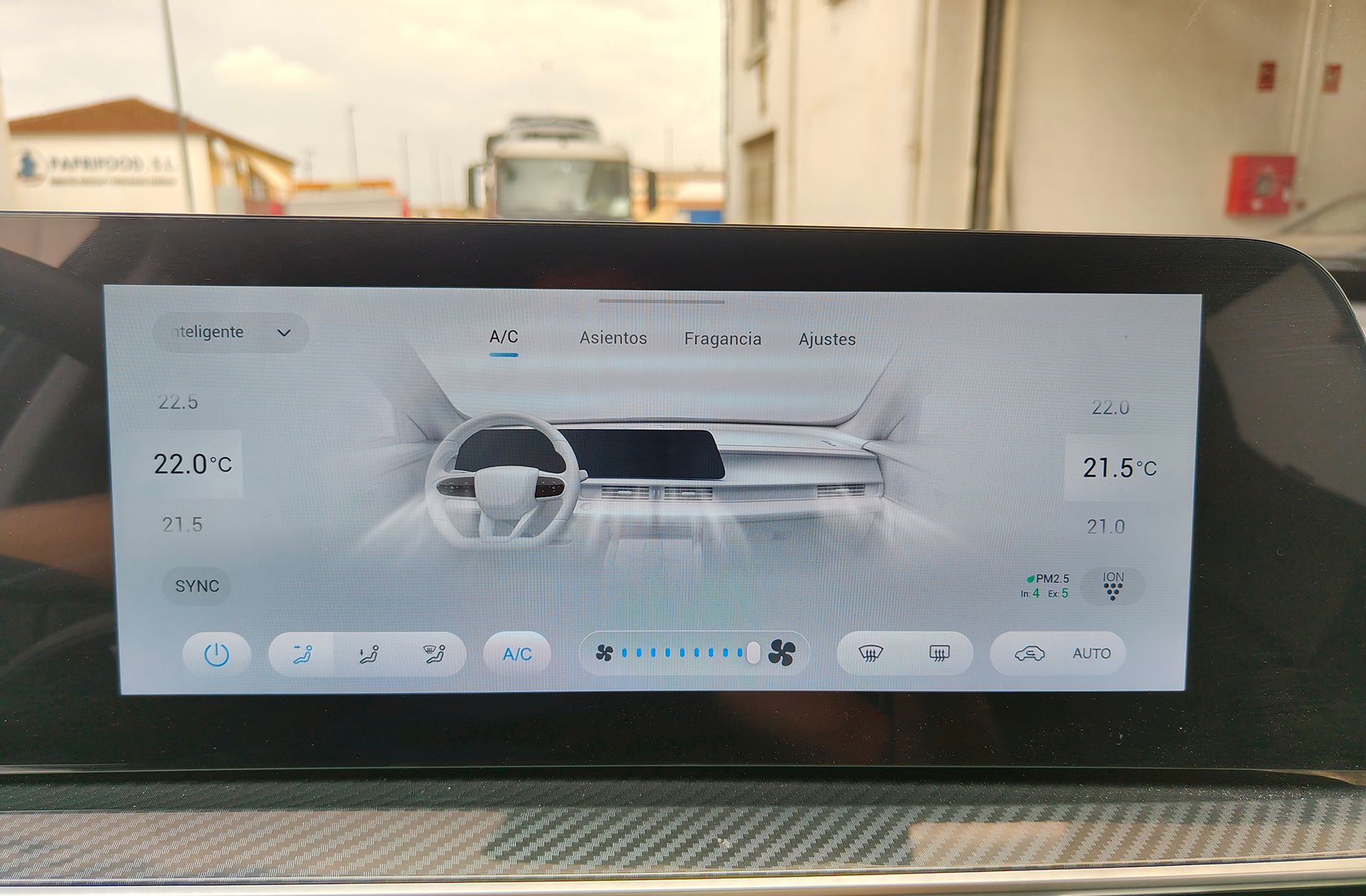 Ebro s700 1.6 T-GDi Luxury 7 DCT - foto 31