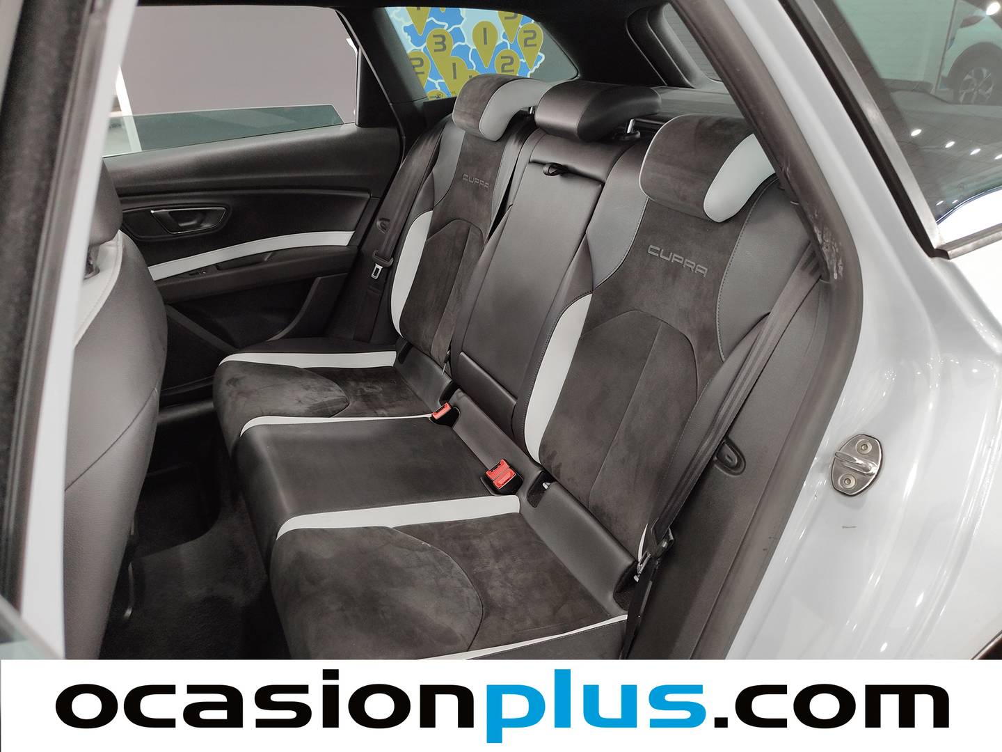 Foto asientos traseros Seat León ST Seat León ST 2.0 TSI S&S Cupra DSG (290 CV)