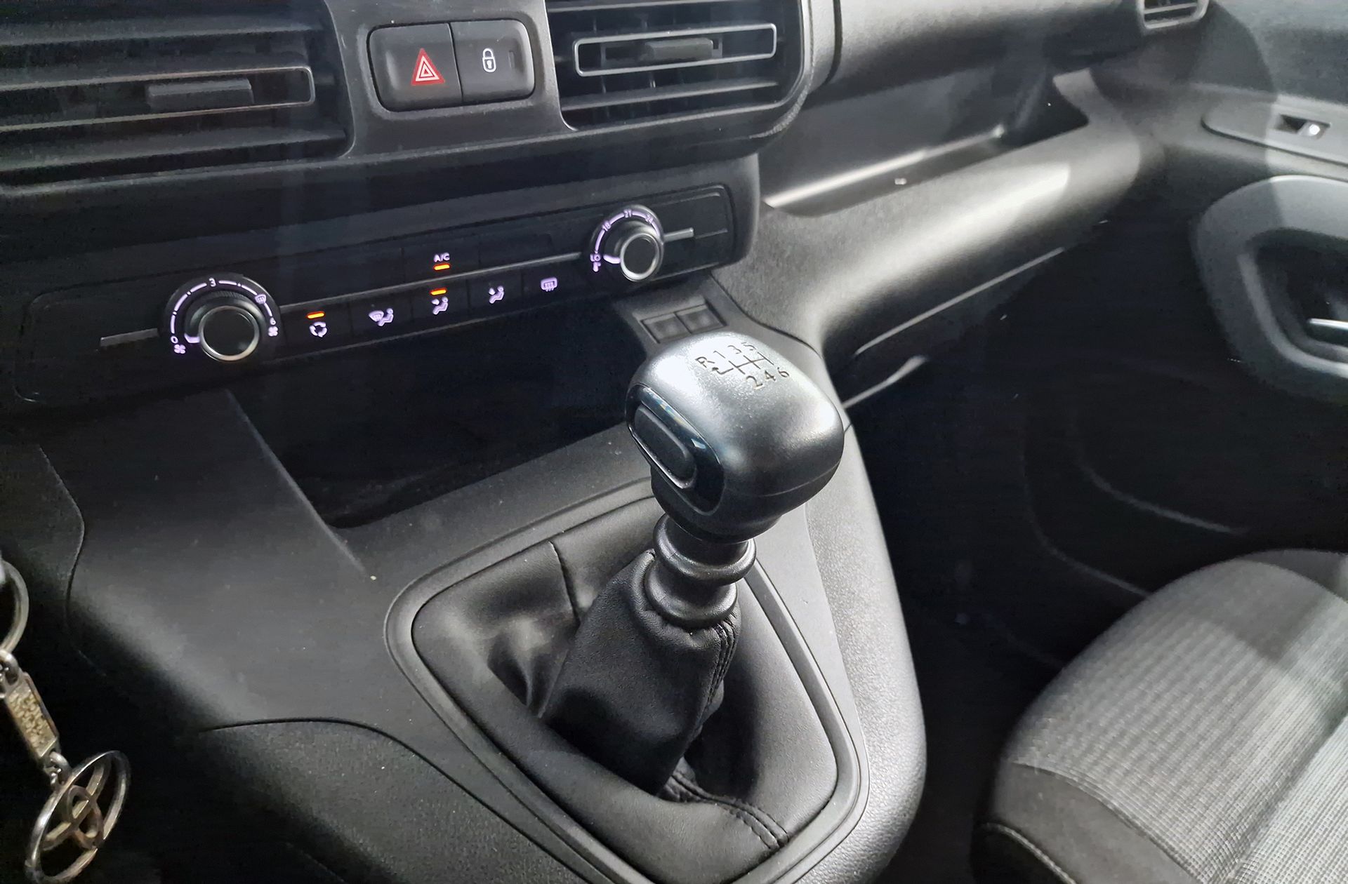 Toyota Proace City 1.5 D VX L1 - foto 5