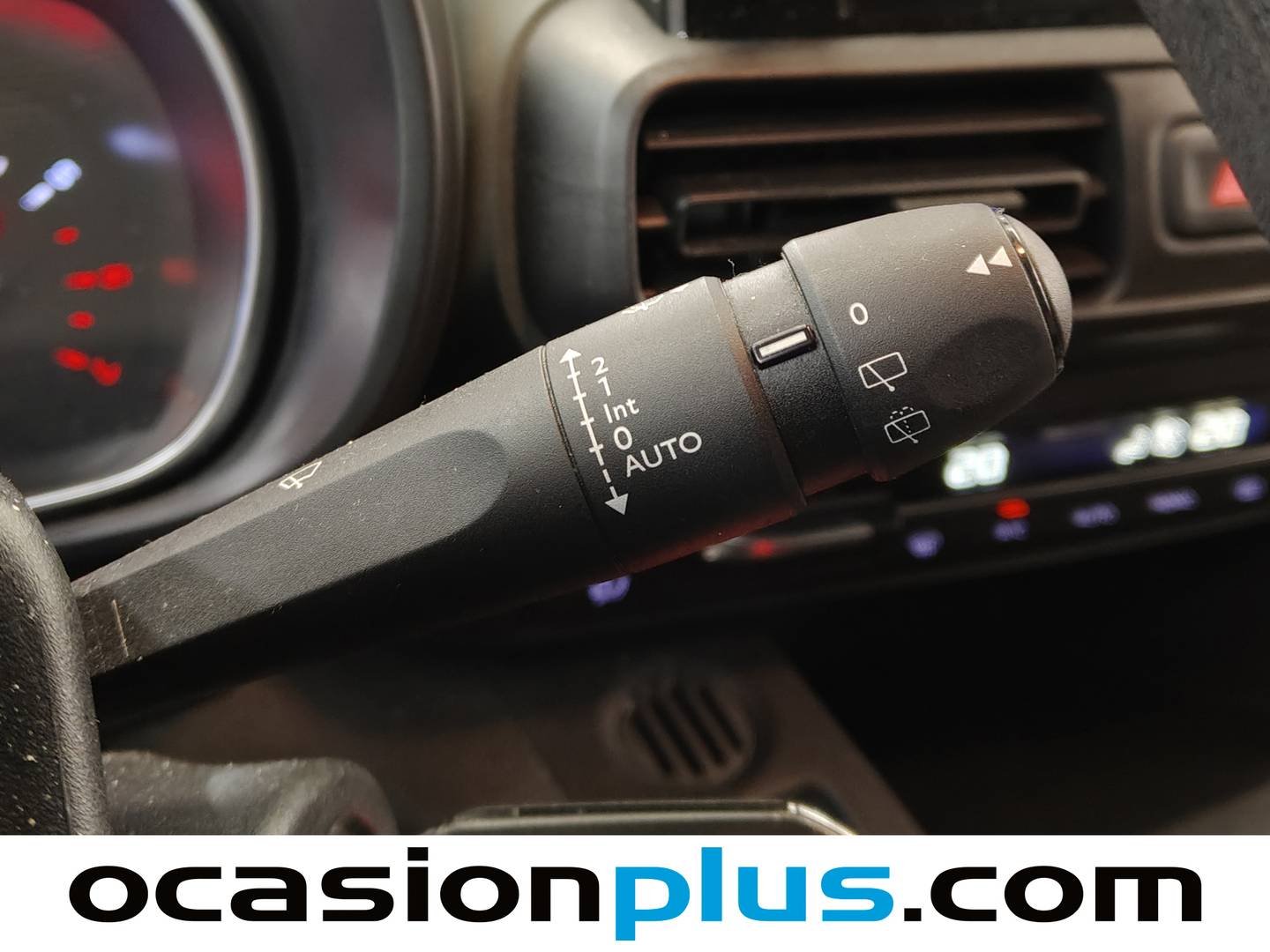 Foto Citroën Berlingo Citroen Berlingo BlueHDi 100 S&S Talla M Shine  (102 CV)