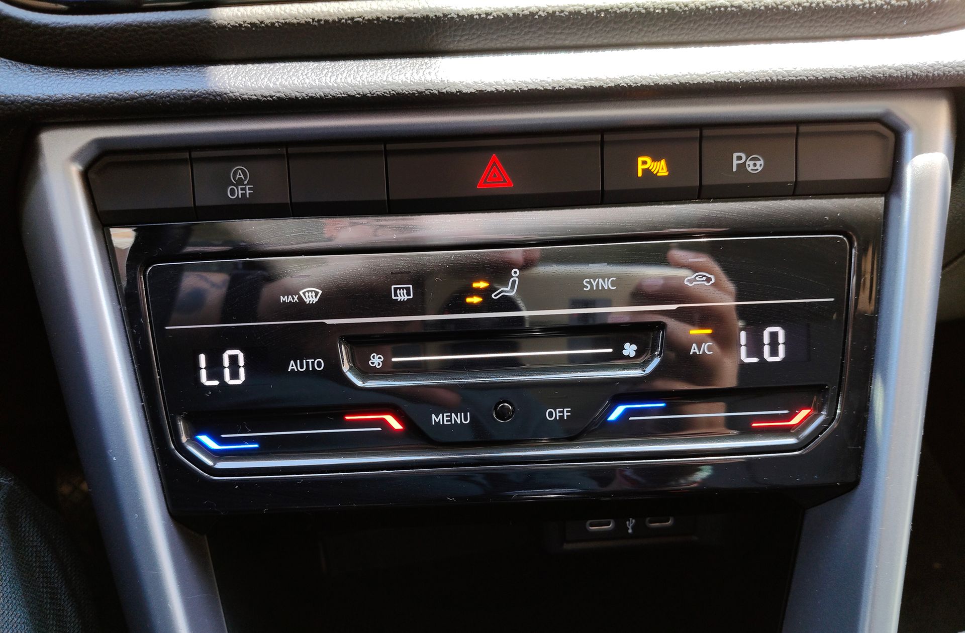 Volkswagen T-Roc Life 2.0 TDI - foto 30