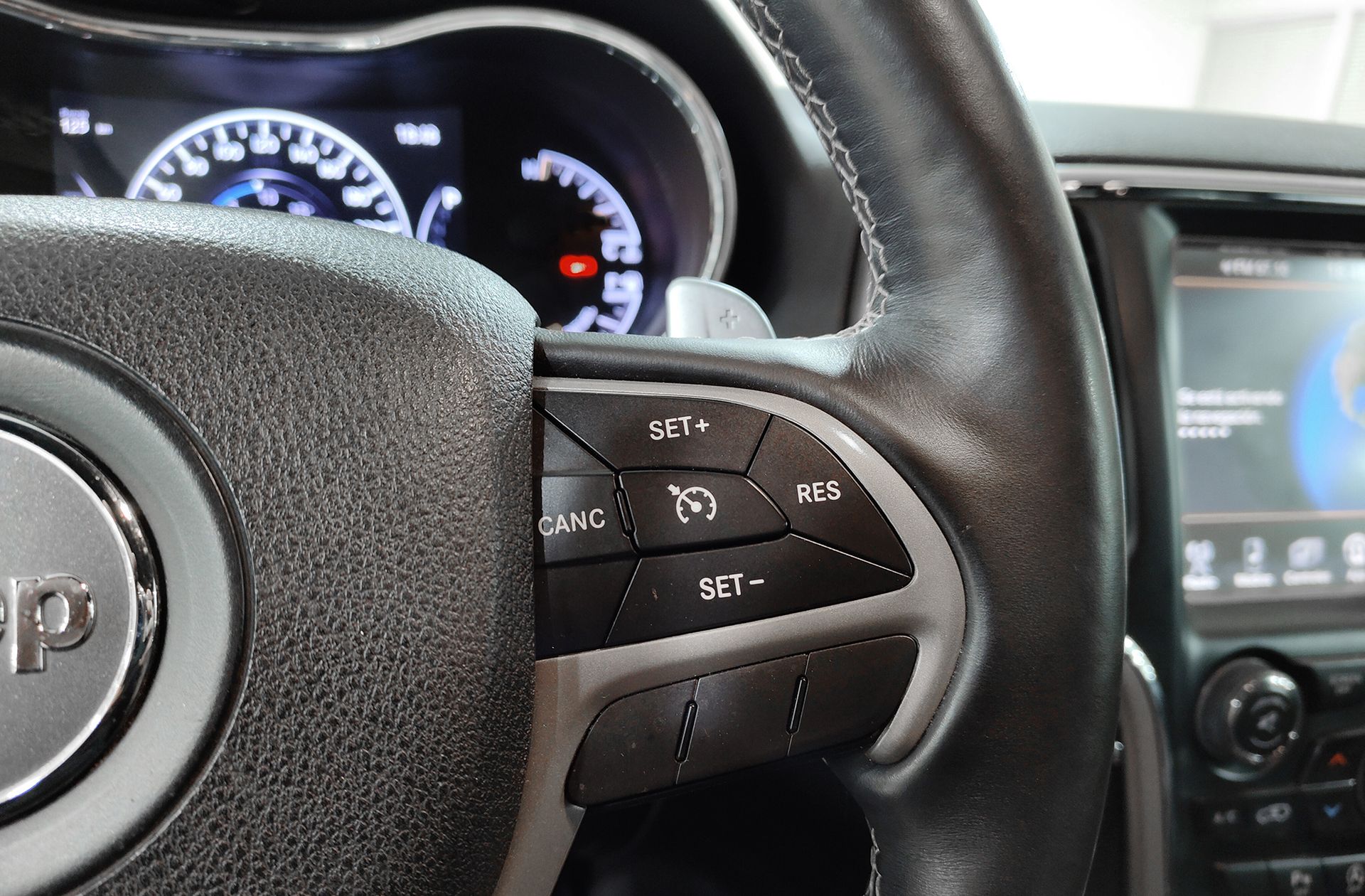 Jeep Grand Cherokee 3.0 V6 Diesel Limited - foto 26