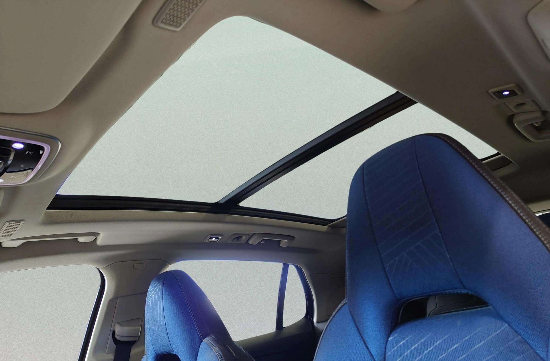 Lynk & Co 01 1.5 PHEV - foto 6