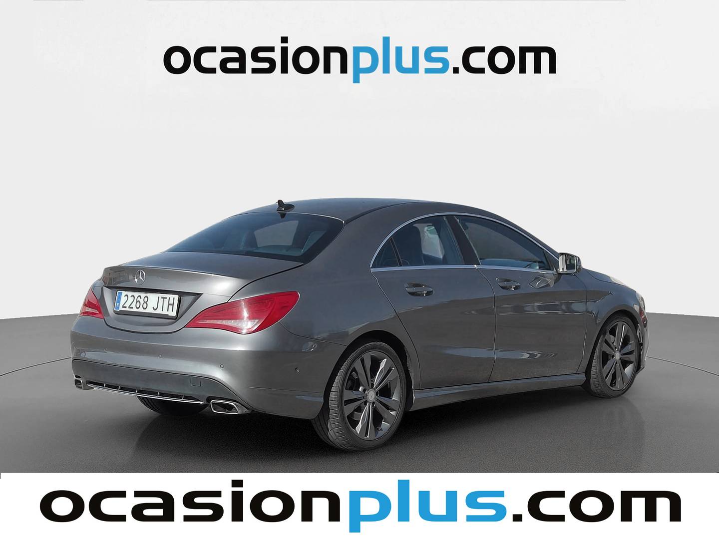 Foto trasera Mercedes CLA Mercedes CLA 180 Urban (122 CV) derecha