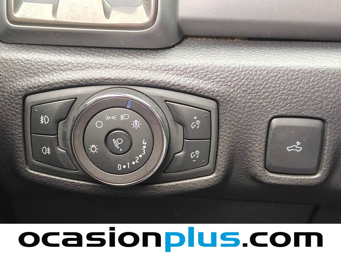 Extras del Ford Ranger Ford Ranger Pickup 2.0 TDCI S&S DobleCabina XLT 4x4 (170 CV)