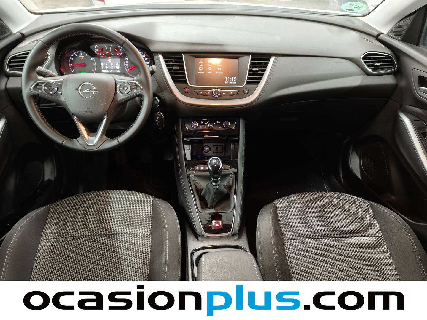 Foto Opel Grandland X Opel Grandland X 1.2 Turbo Edition (130 CV)