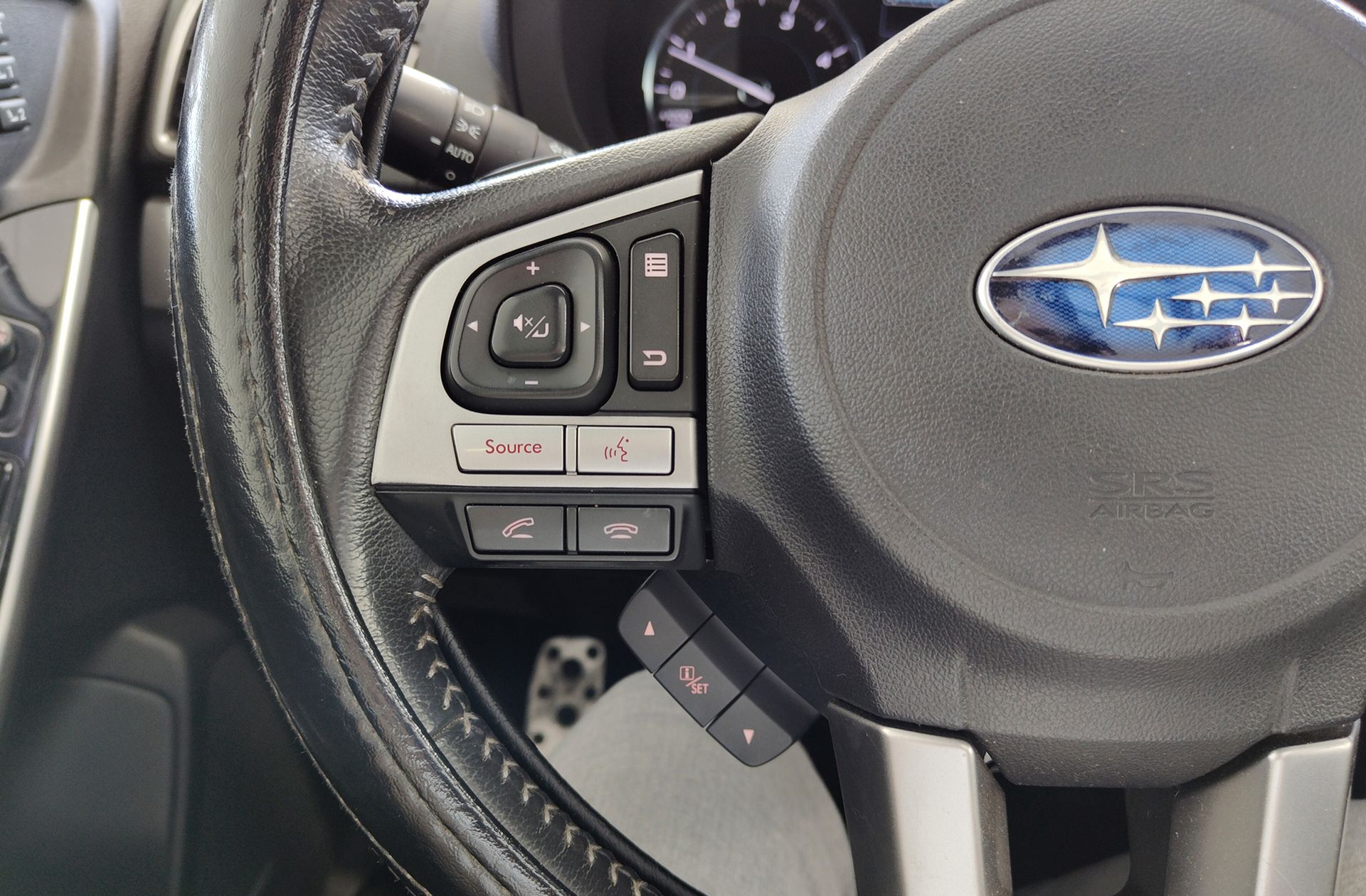 Subaru Forester 2.0 TD Executive Plus Lineartronic - foto 30